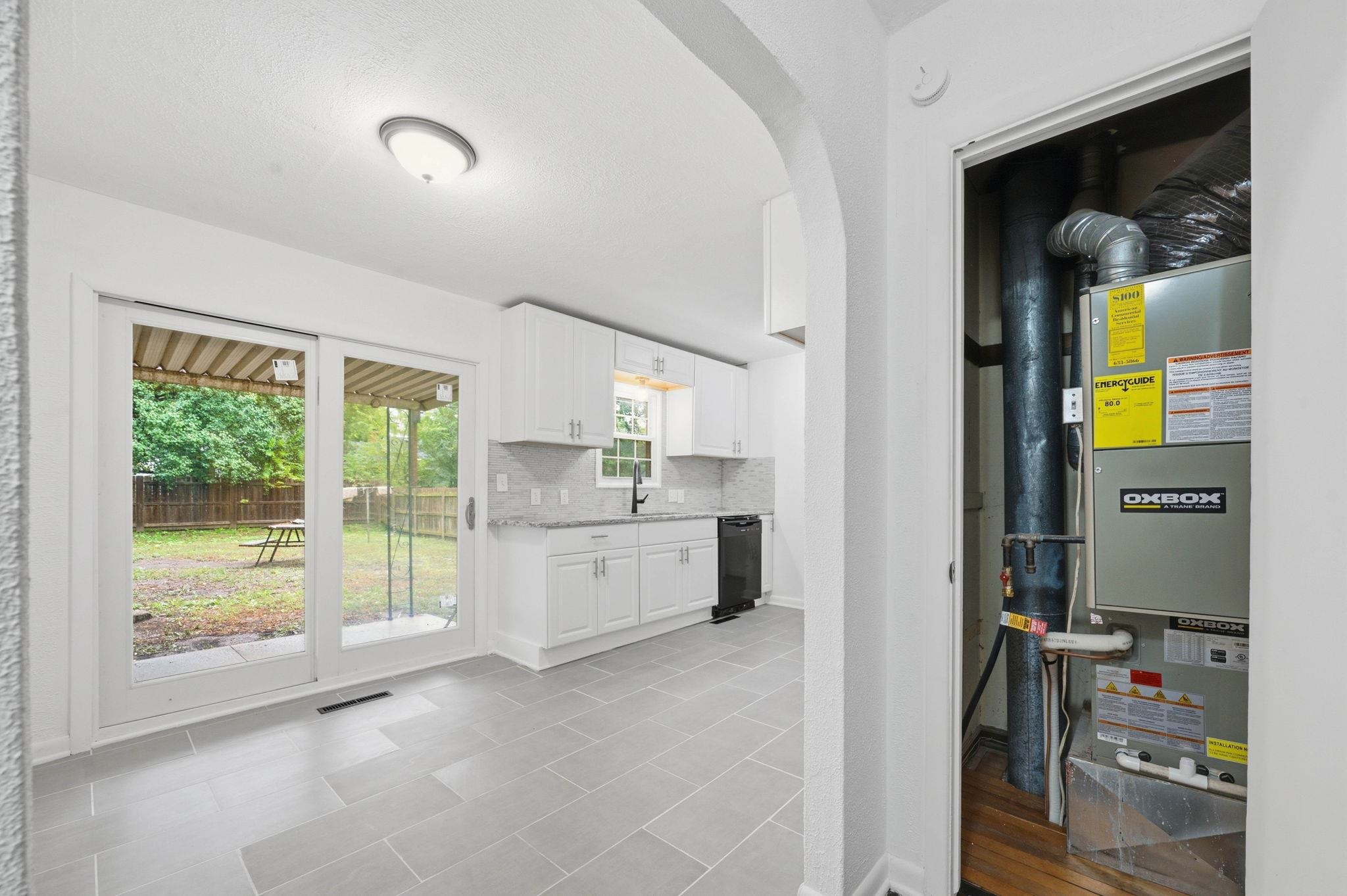646 S Clifton Ave. Property Photo 16