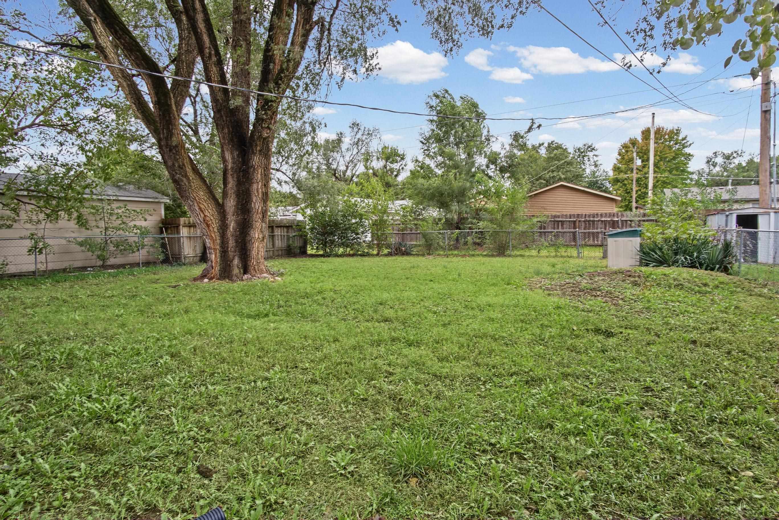 409 Central Ave Property Photo 30