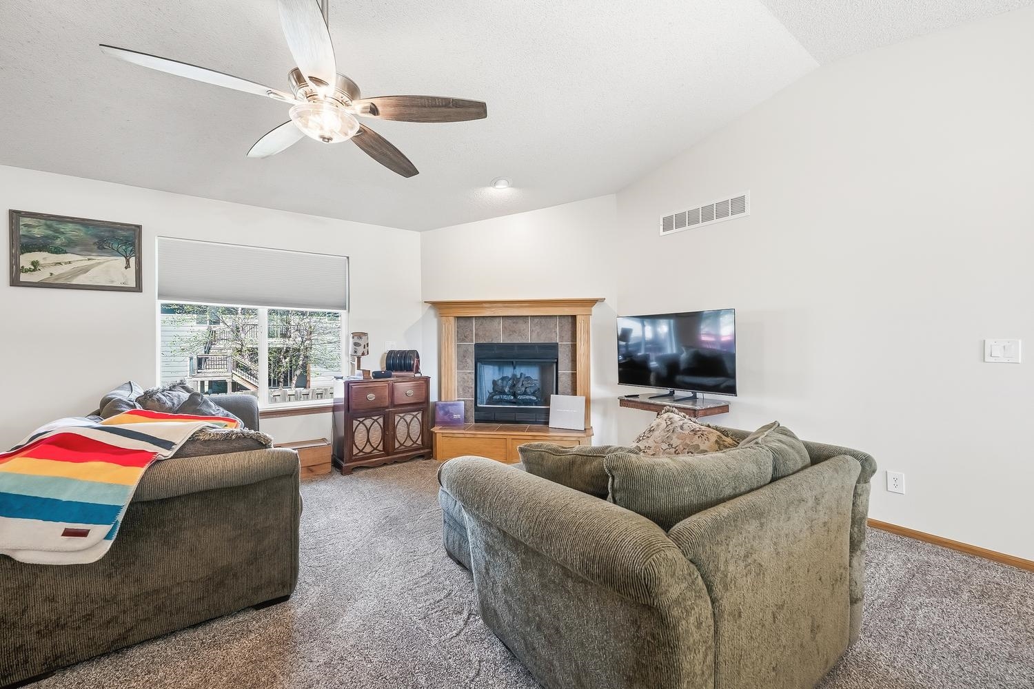 6921 N Wendell Ct Property Photo 5