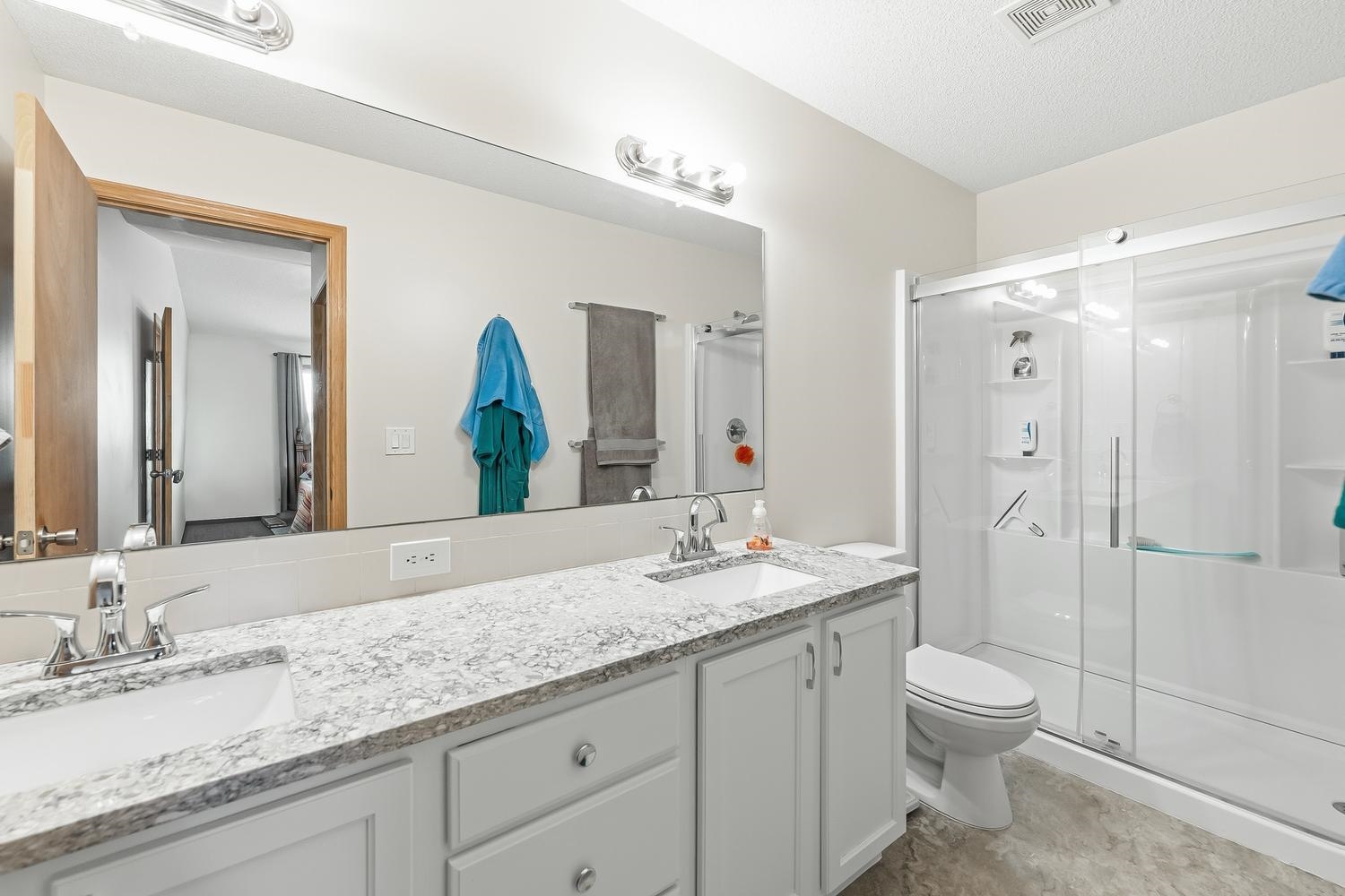 6921 N Wendell Ct Property Photo 14
