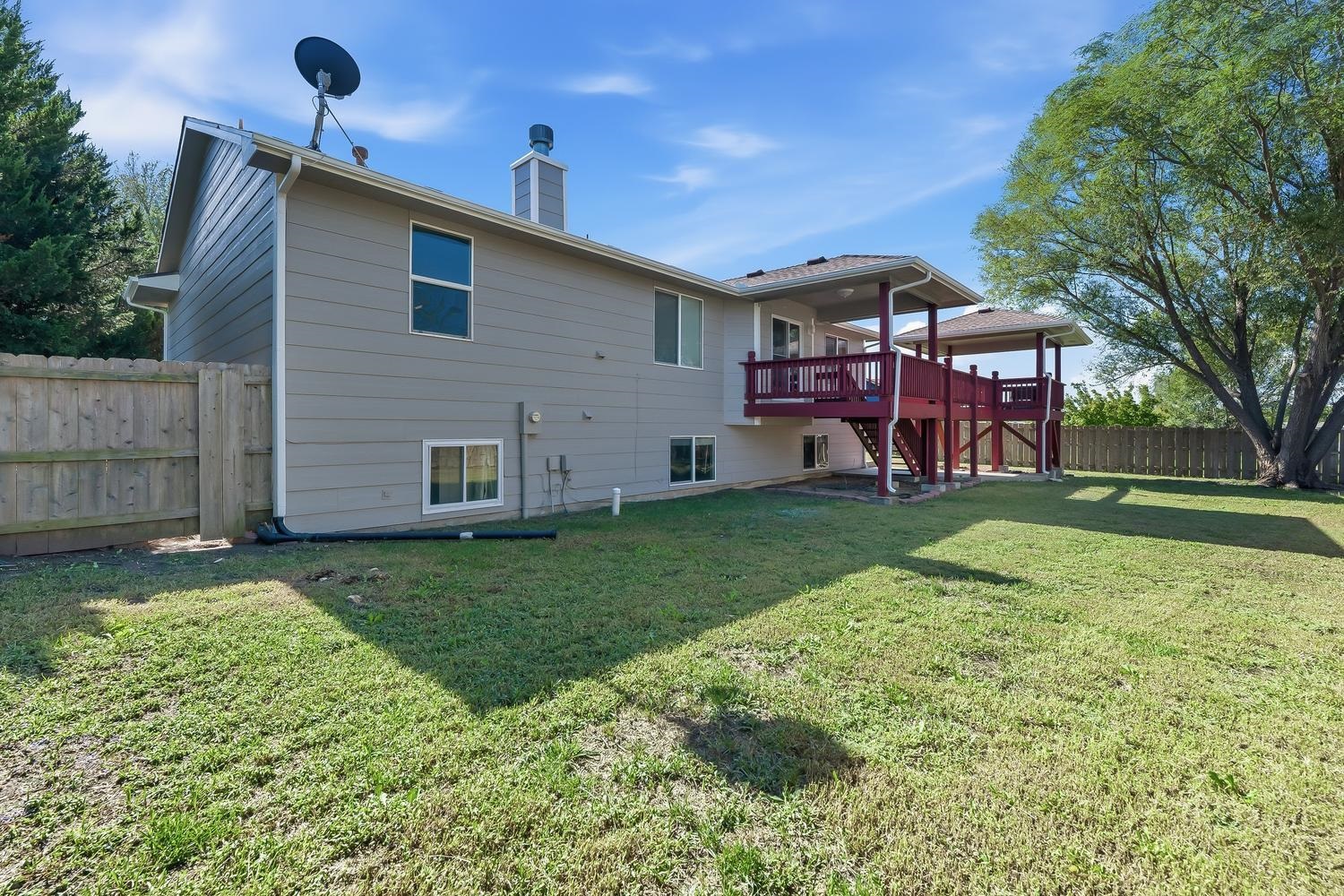 6921 N Wendell Ct Property Photo 32