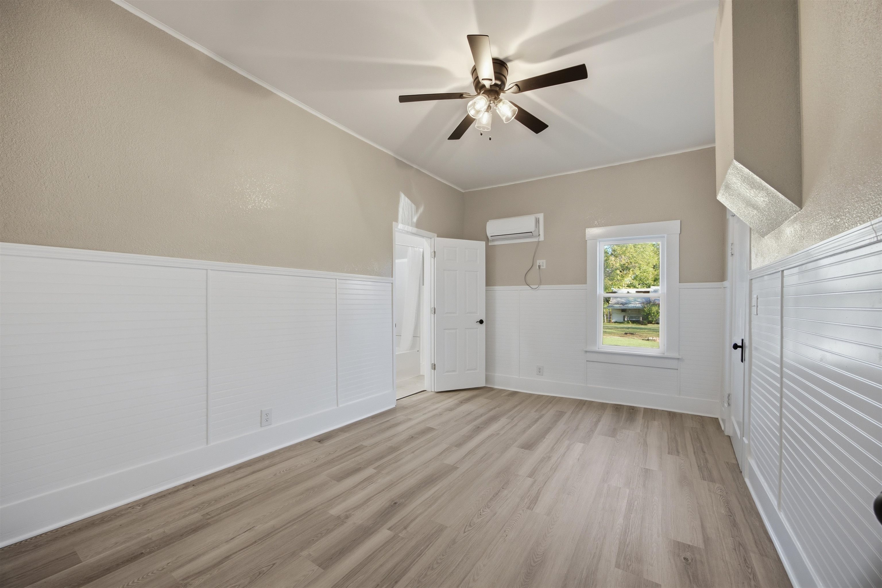 617 N Plum Property Photo 13