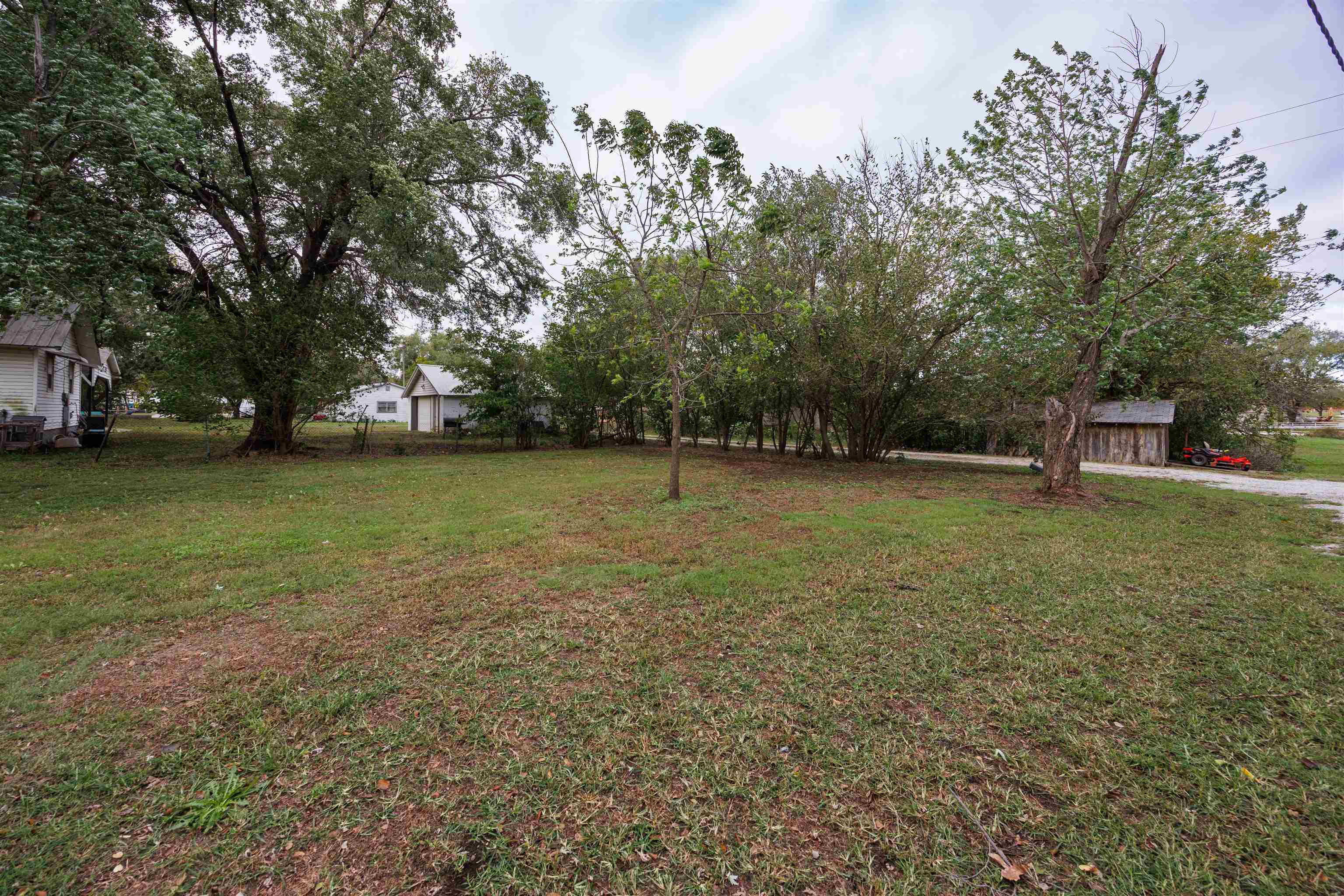 617 N Plum Property Photo 21