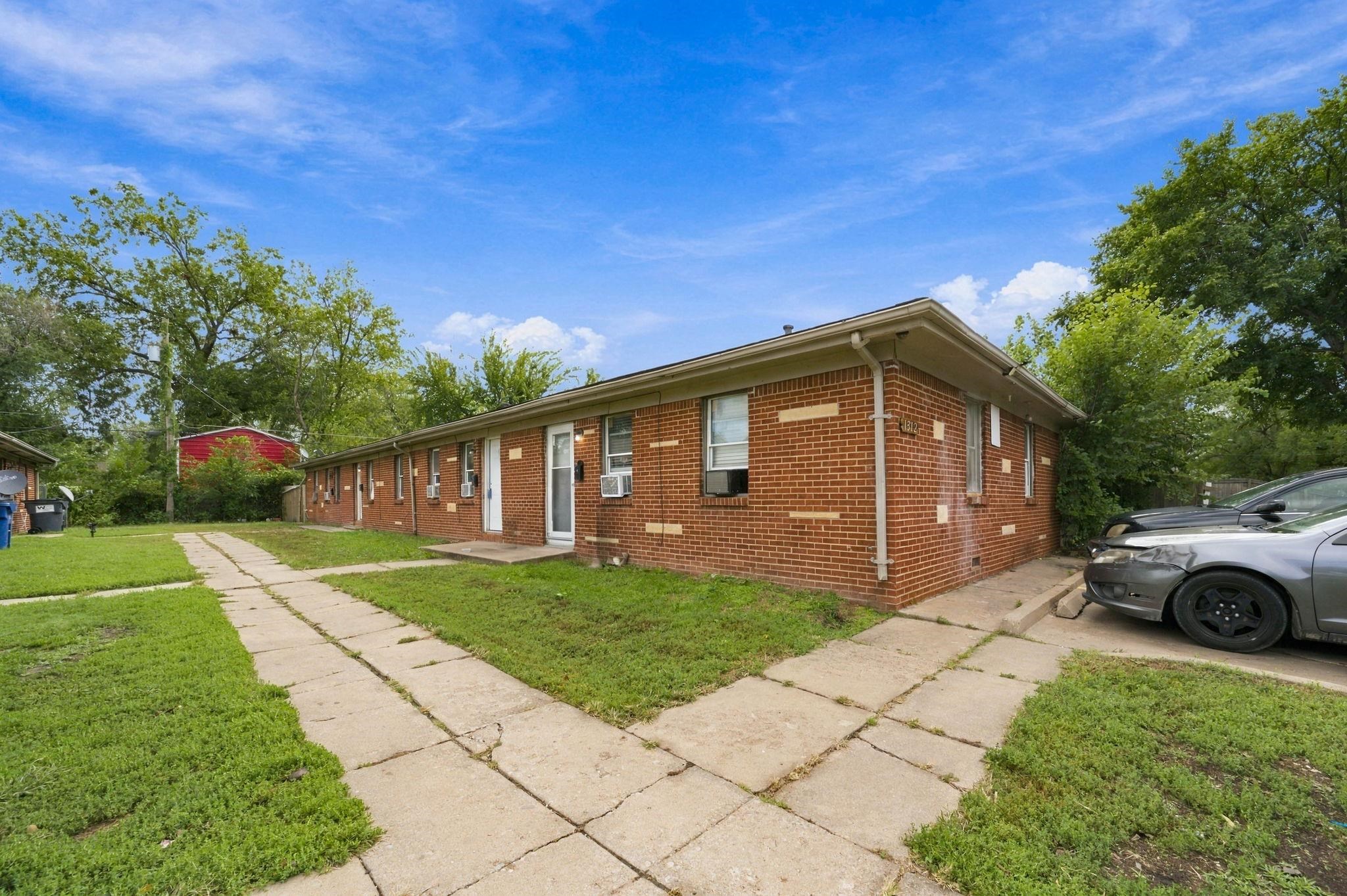 1312 N Piatt Avenue Property Photo 8