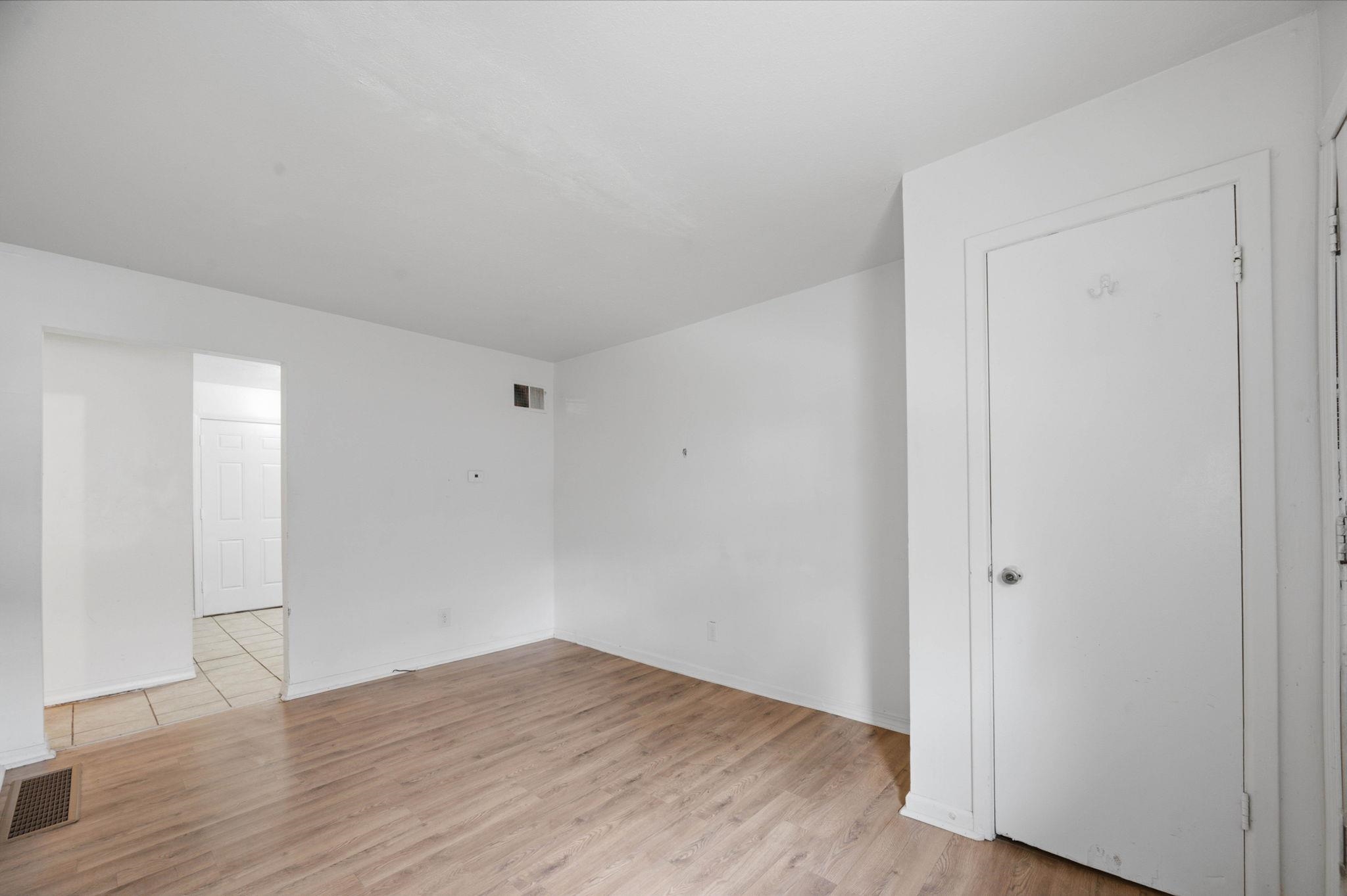 1312 N Piatt Avenue Property Photo 15