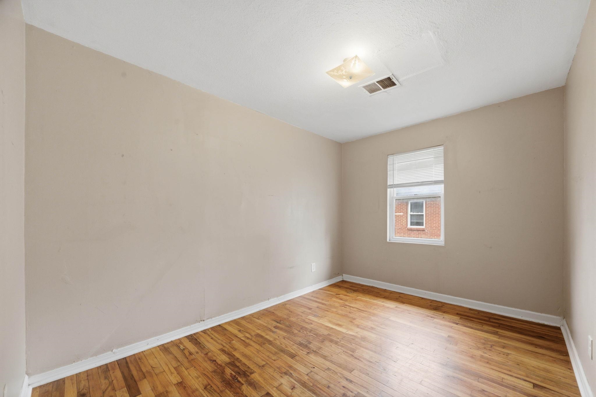 1312 N Piatt Avenue Property Photo 27