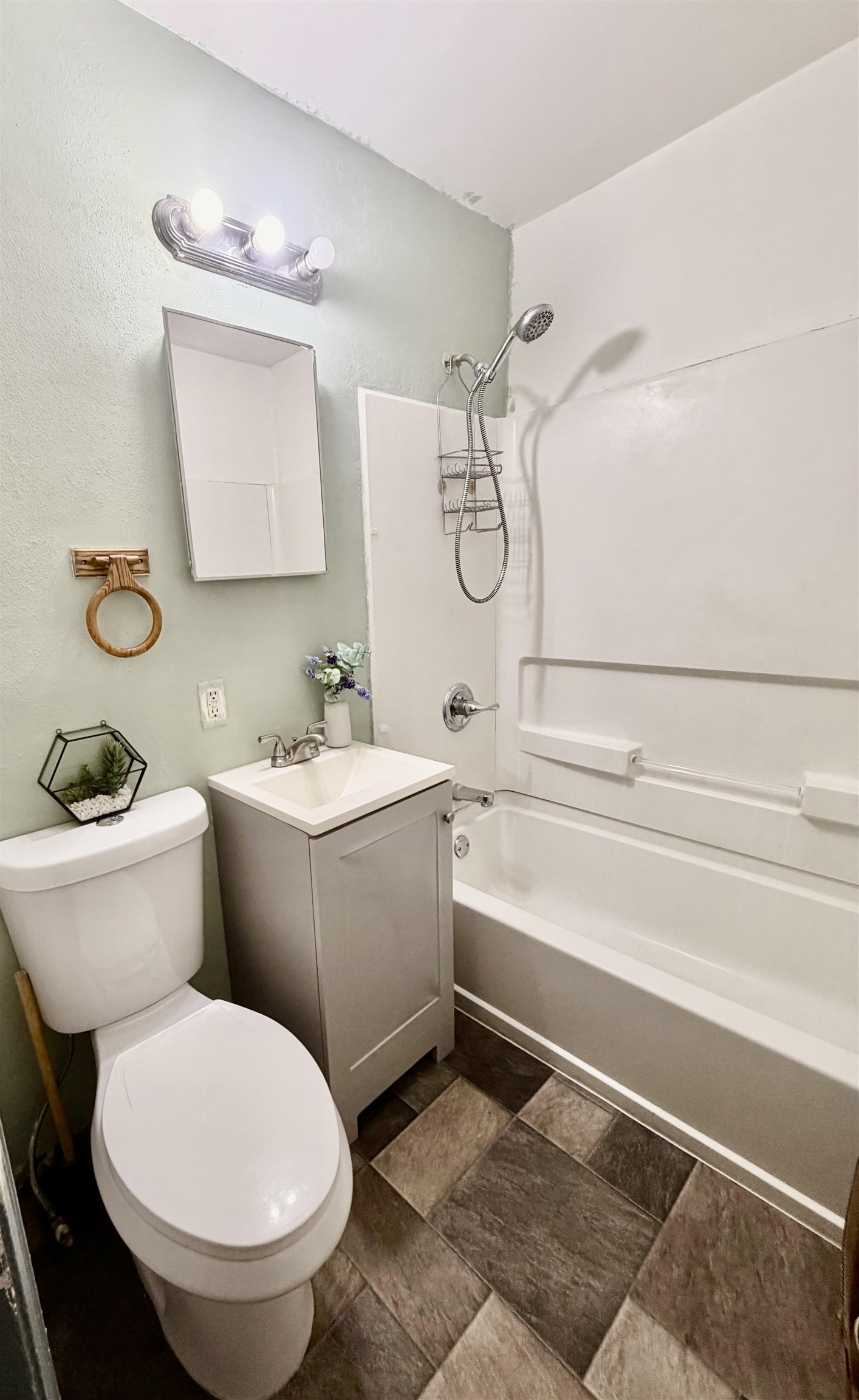 2810 E Stadium Dr Property Photo 11