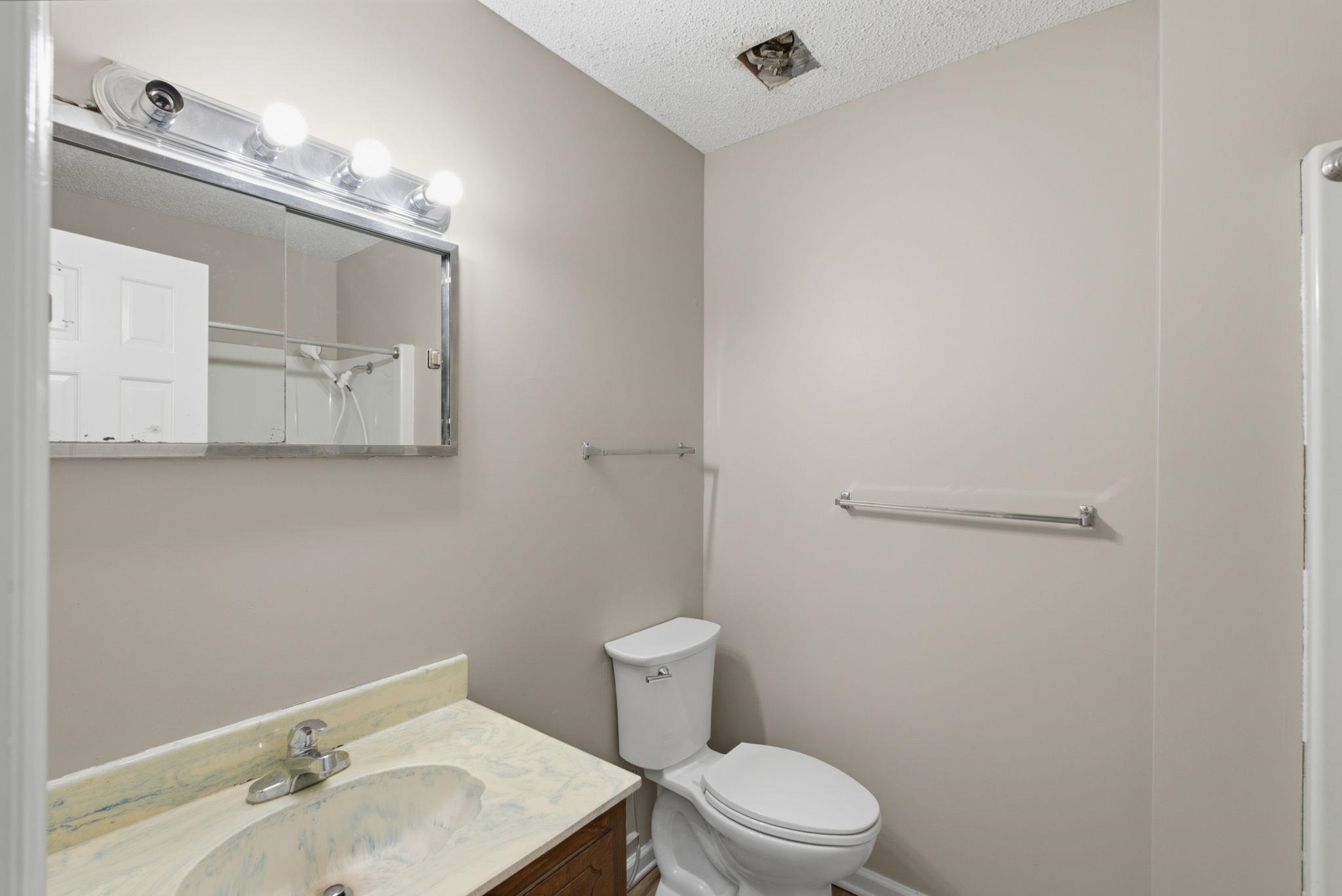 8 N Breeze Ct Property Photo 18