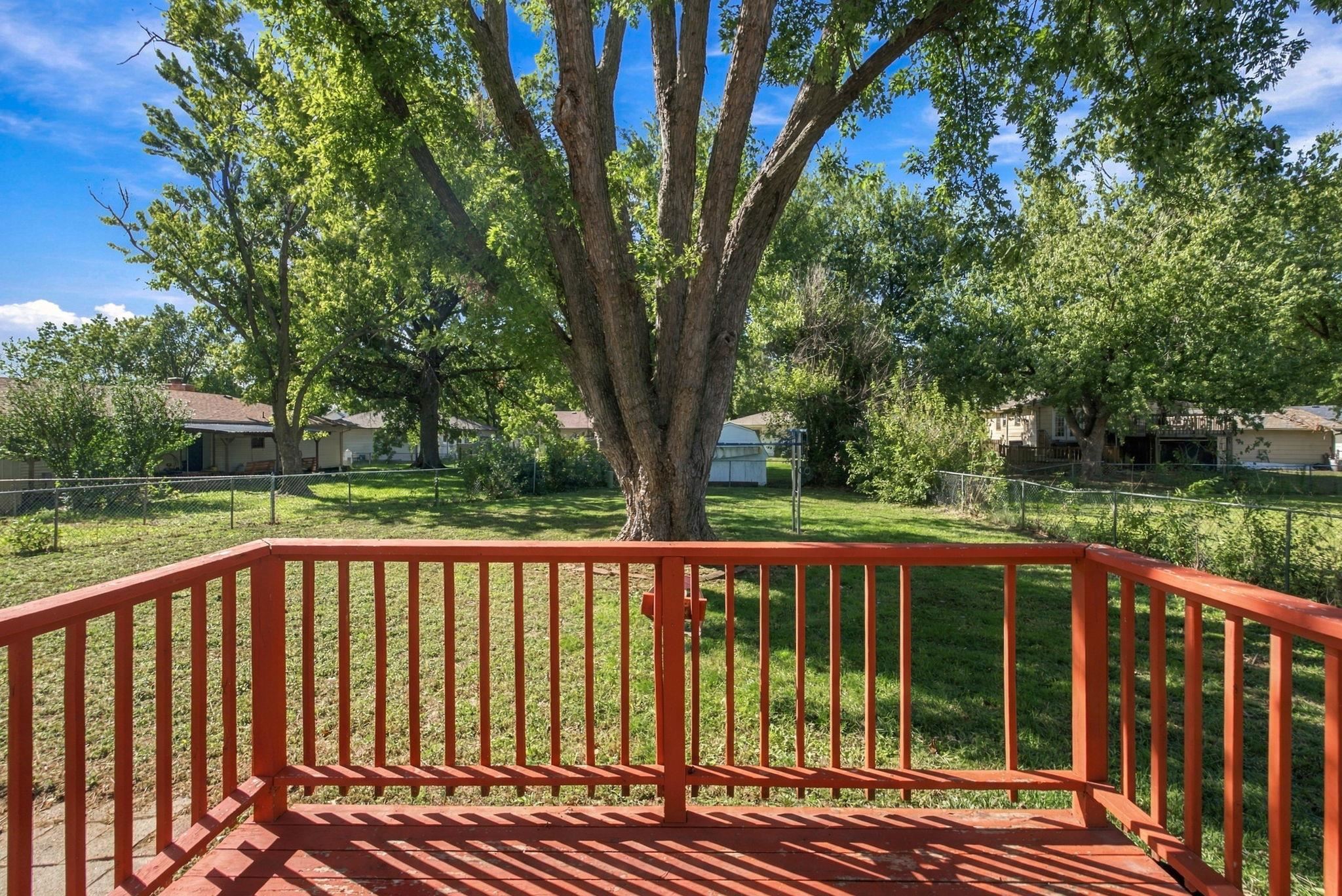 8 N Breeze Ct Property Photo 29