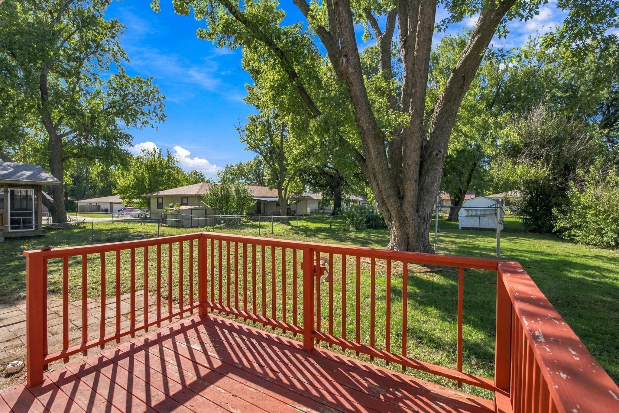 8 N Breeze Ct Property Photo 30