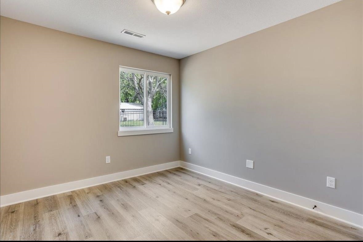5422 N Sandkey St Property Photo 17
