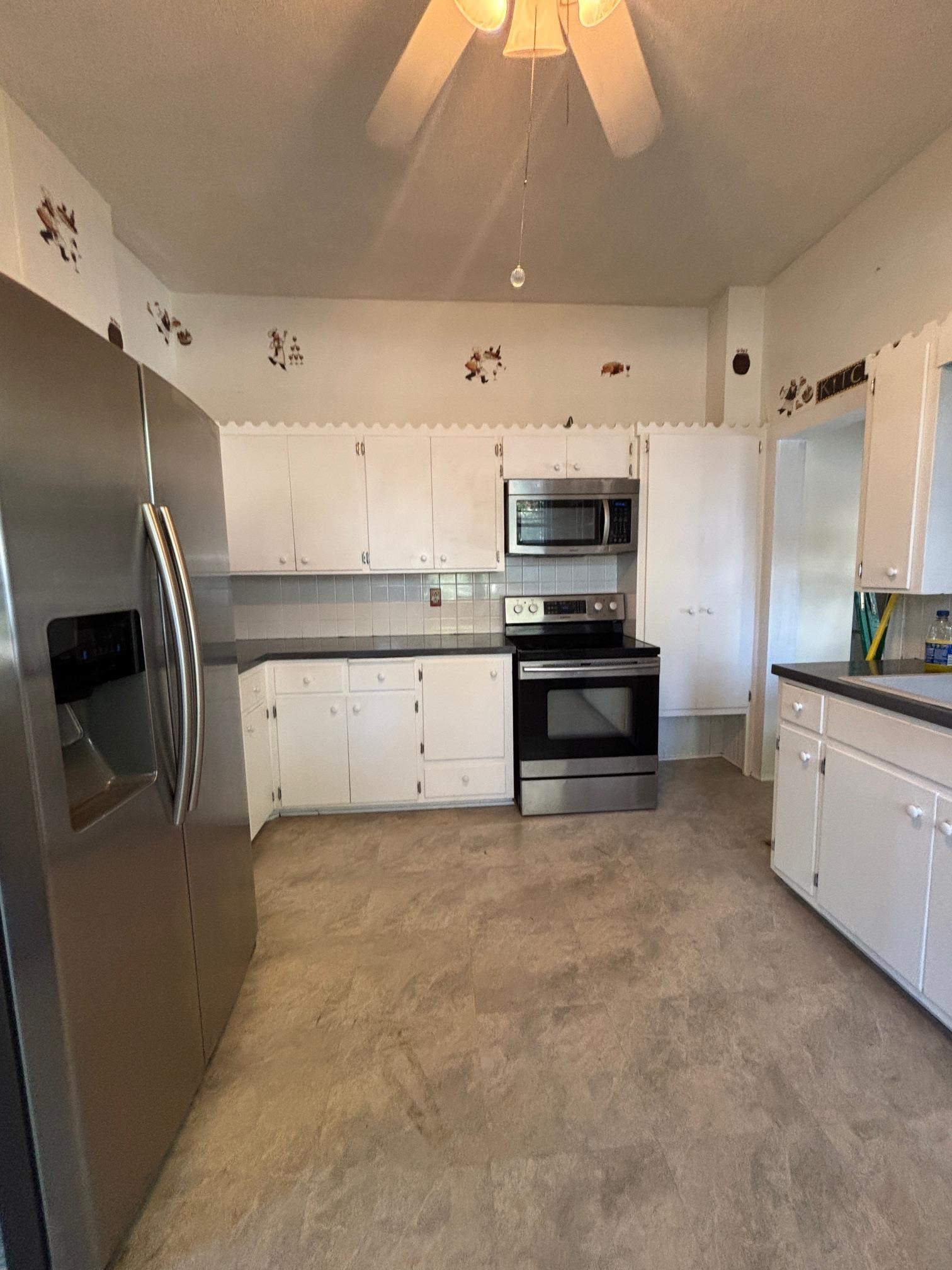 203 N Lee Property Photo 10