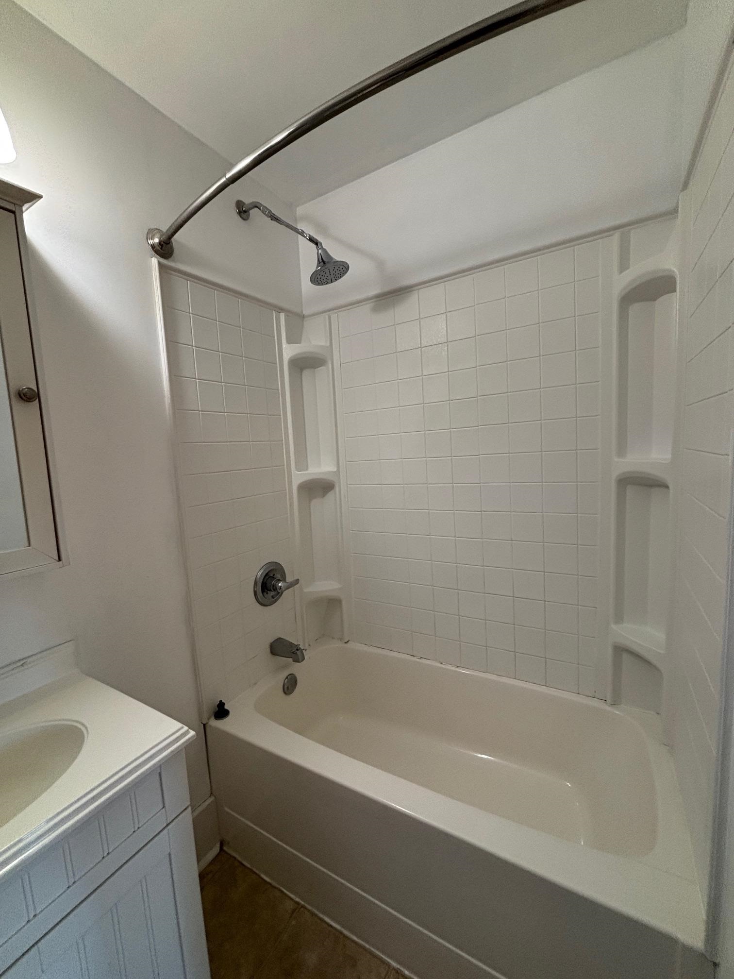 203 N Lee Property Photo 16