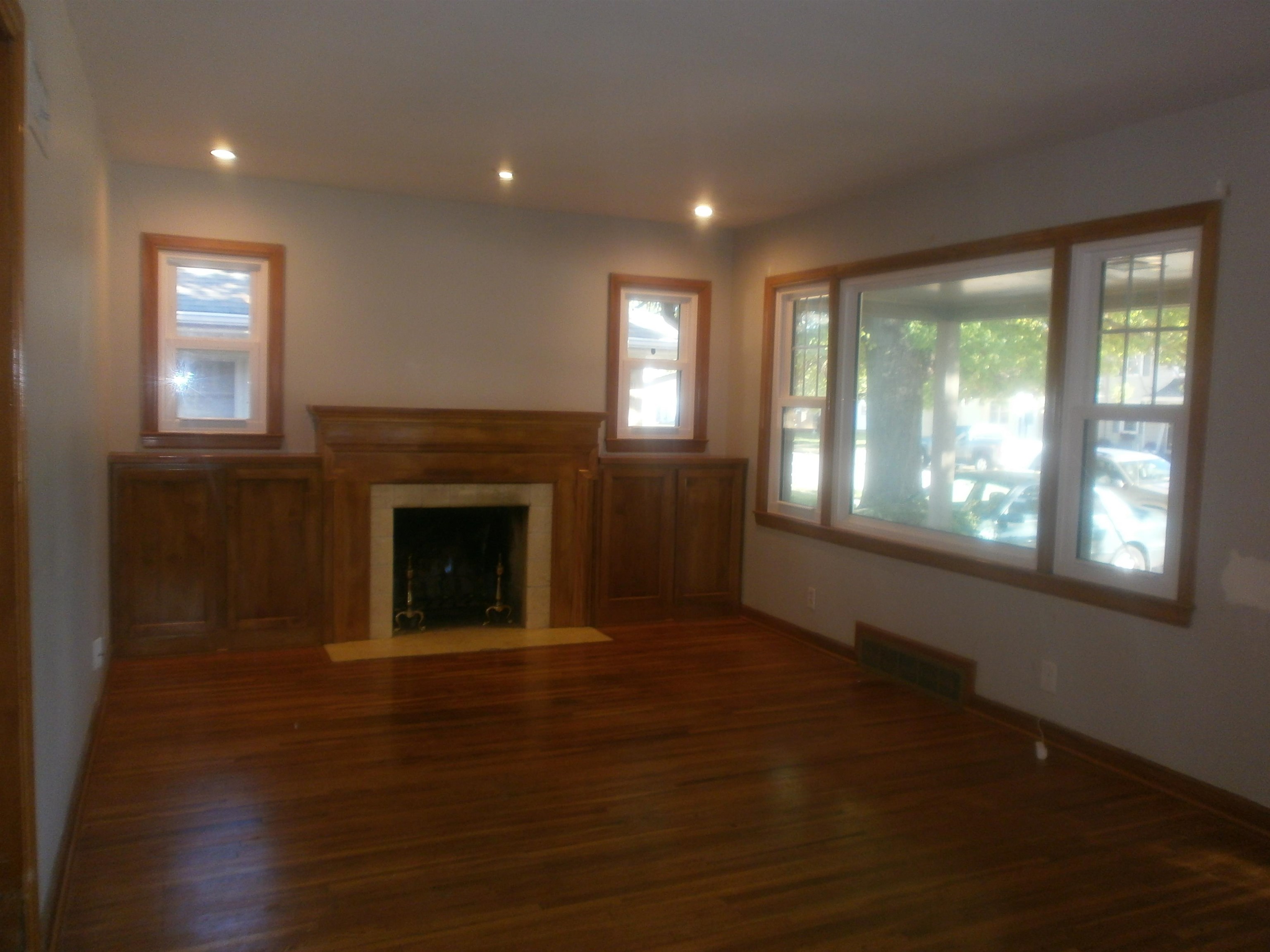 520 Sunset Dr Property Photo 2