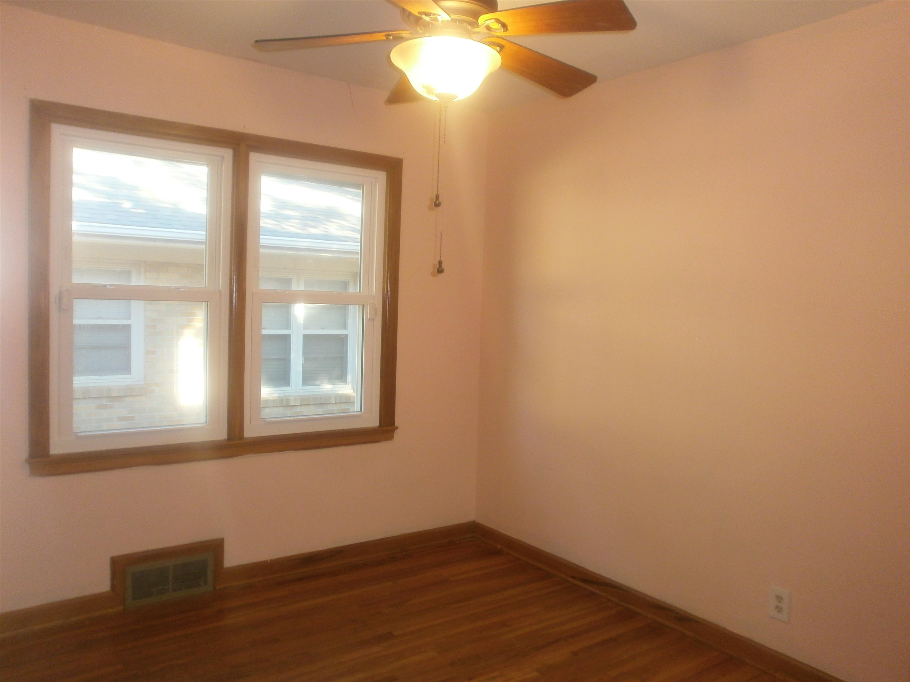 520 Sunset Dr Property Photo 14
