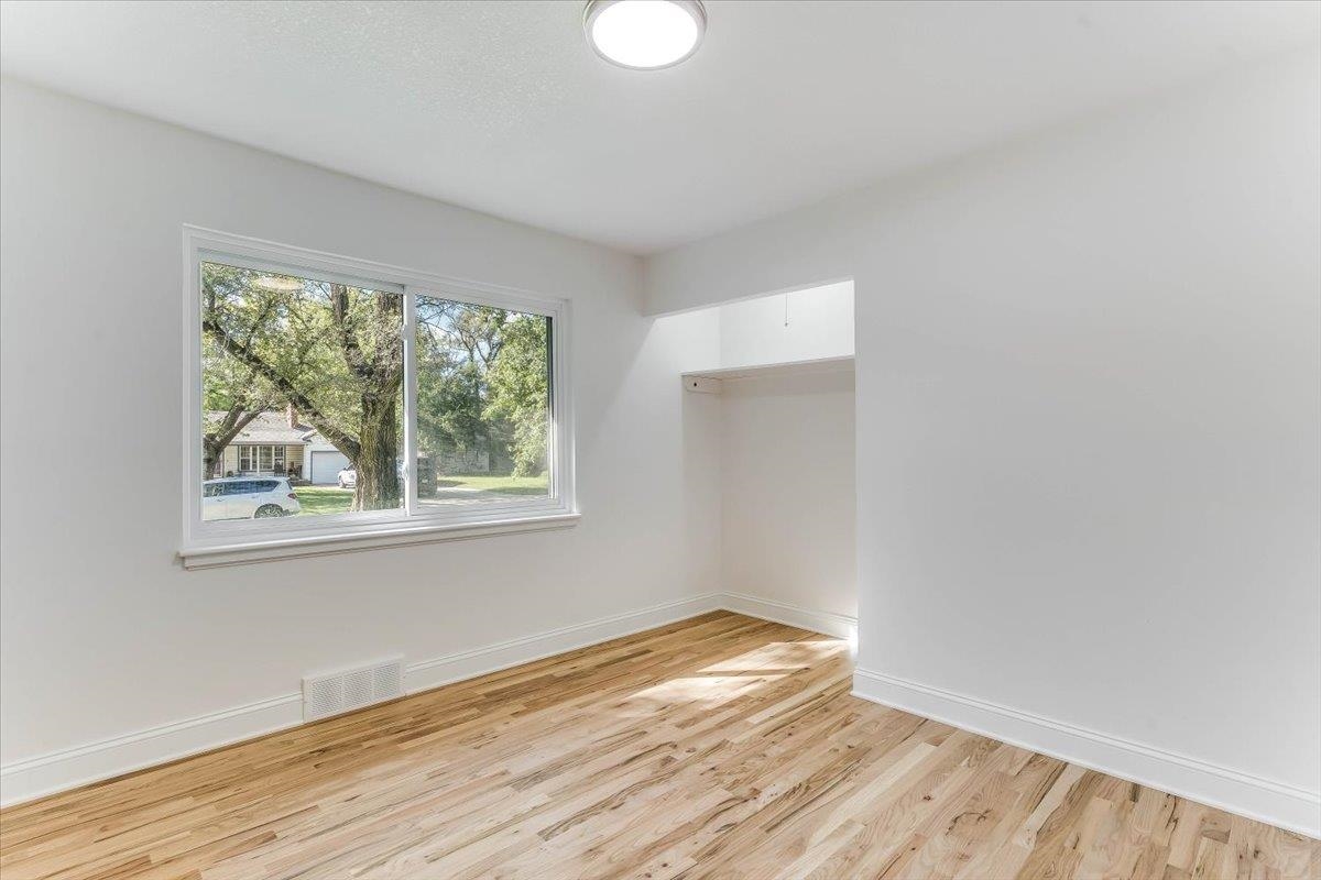 930 N Roosevelt Ave. Property Photo 19