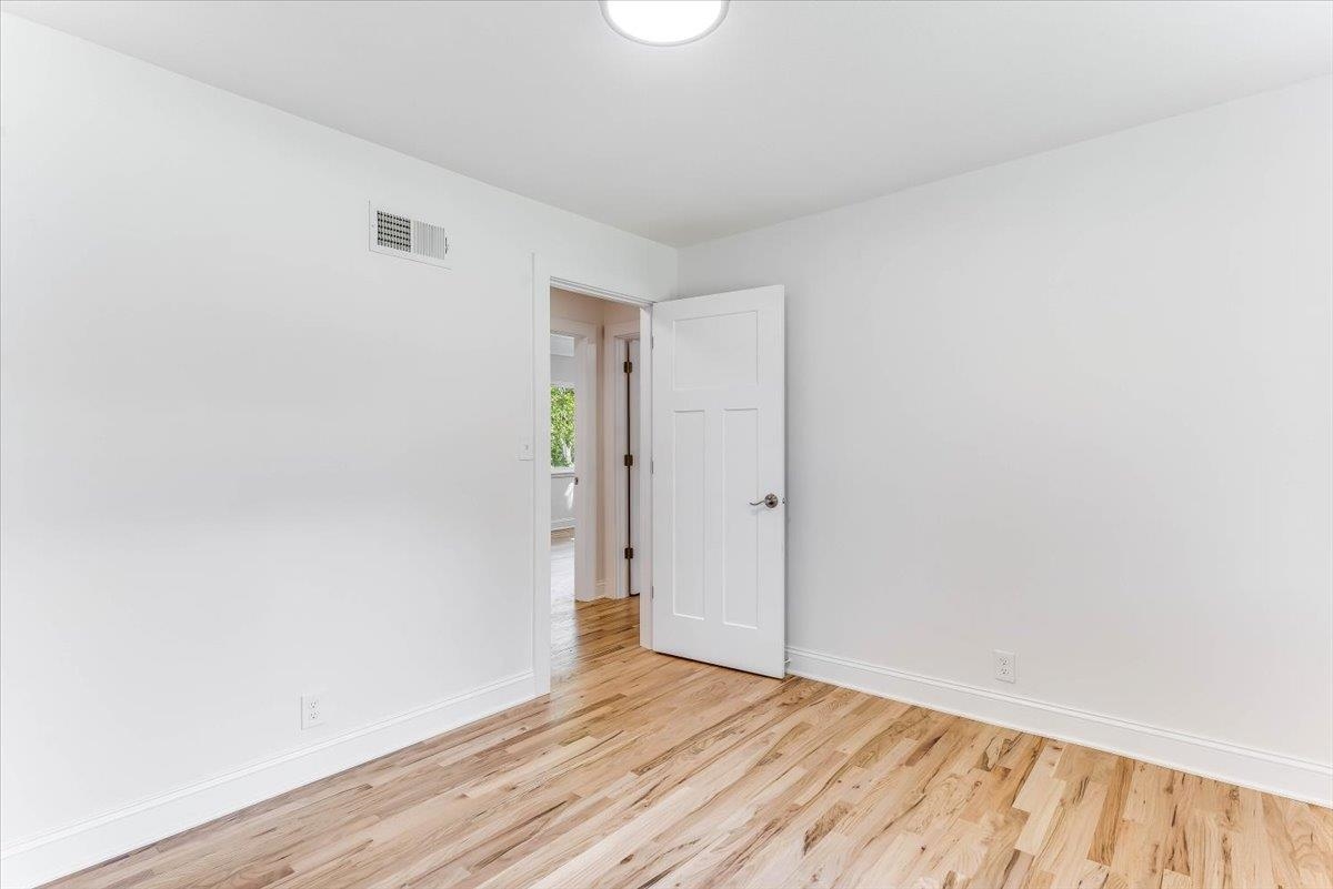 930 N Roosevelt Ave. Property Photo 20