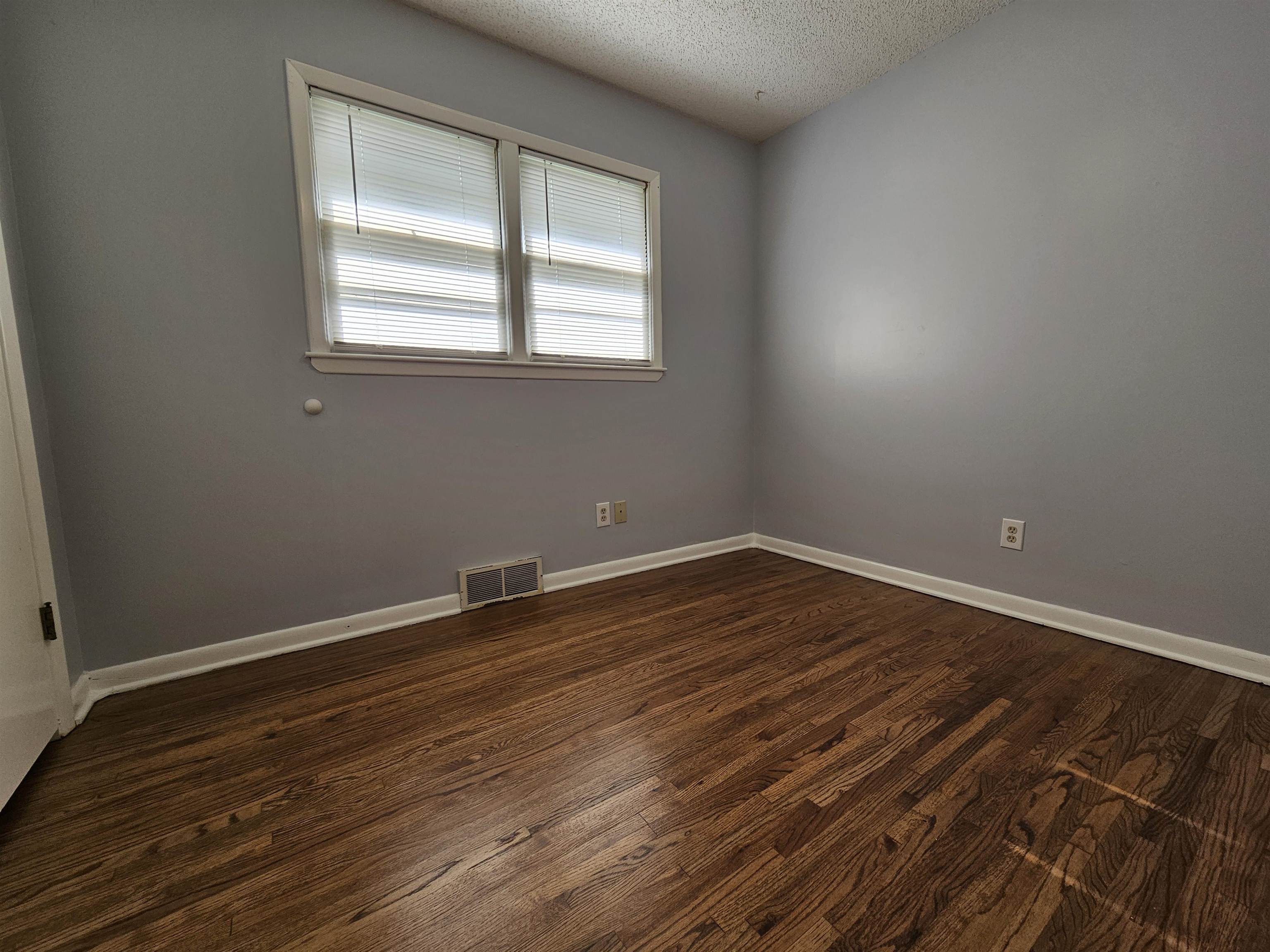 1643 S Rutan Ave Property Photo 12
