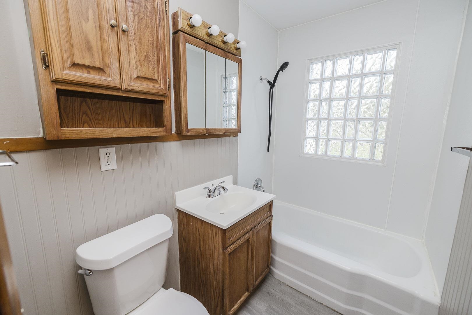 2422 W Jewell Property Photo 15