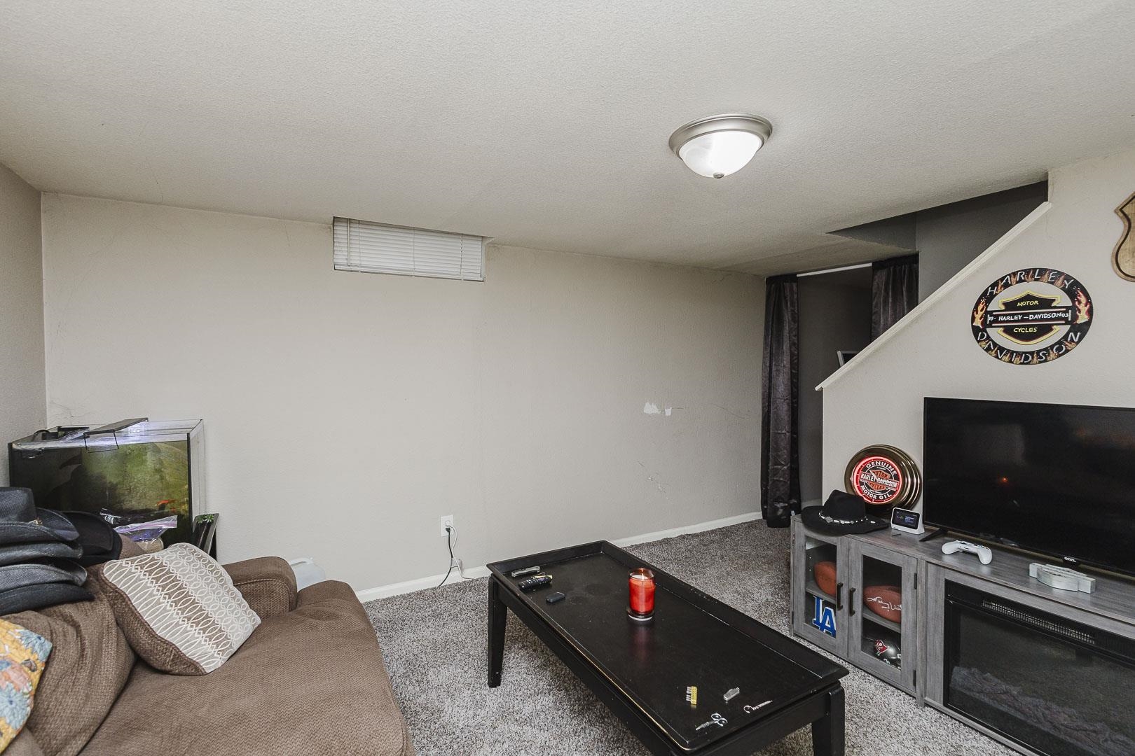 1419 W Brady Property Photo 20