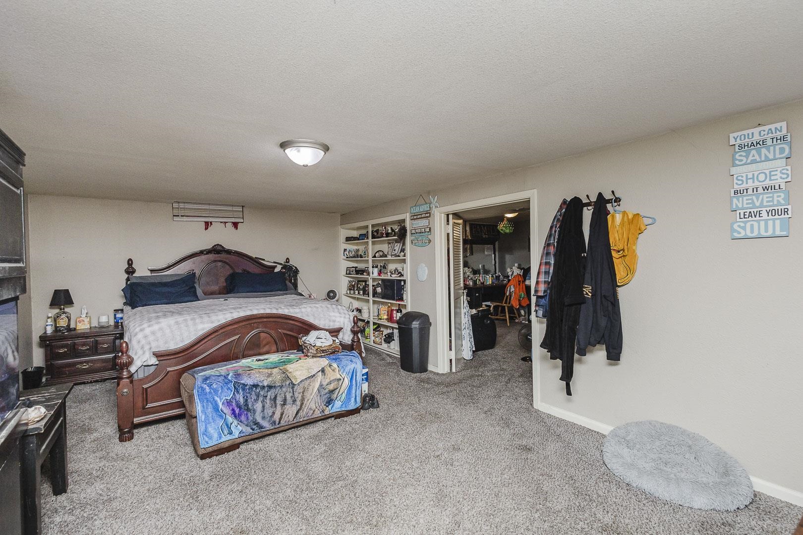 1419 W Brady Property Photo 21