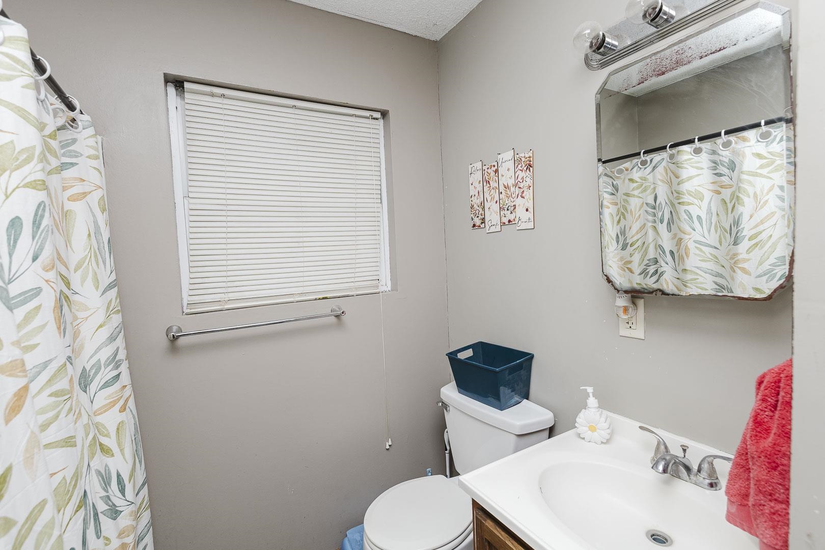 3039 S Richmond Property Photo 13
