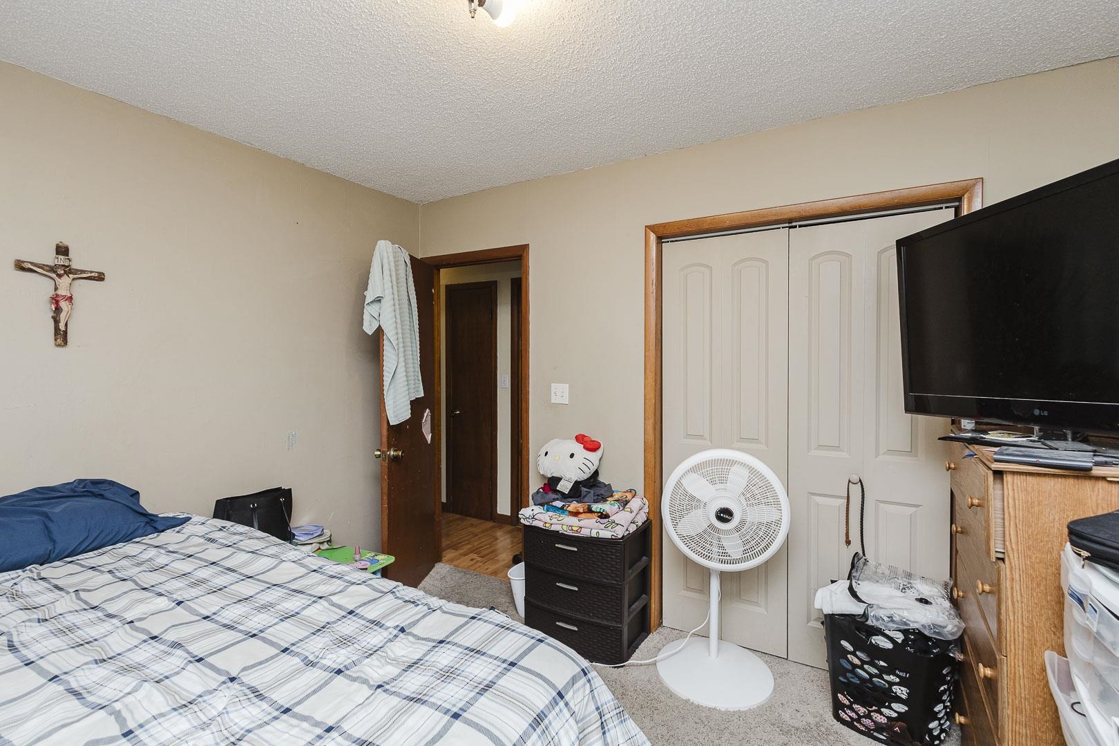 3039 S Richmond Property Photo 15