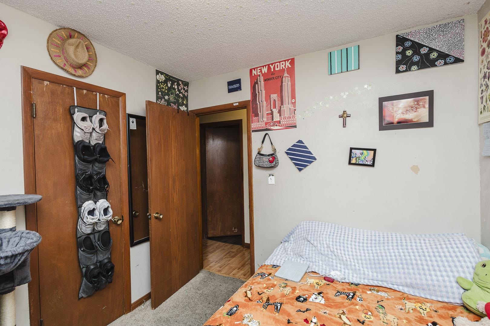 3039 S Richmond Property Photo 19