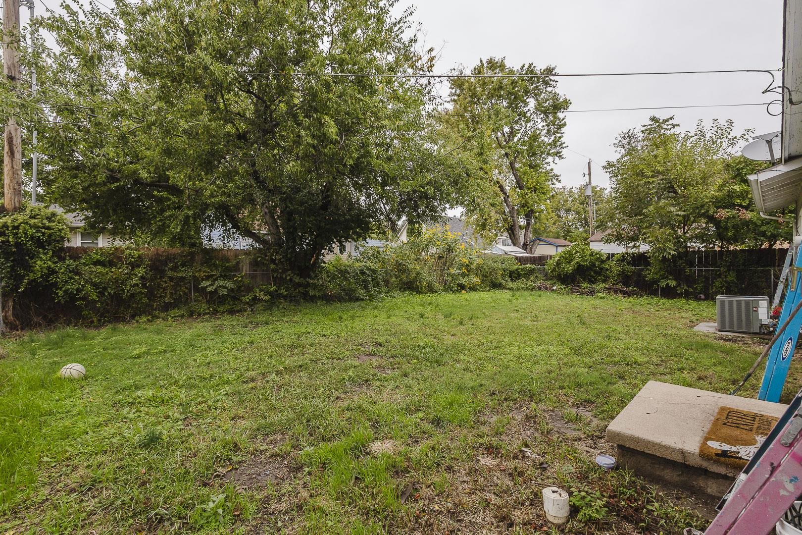 3039 S Richmond Property Photo 26