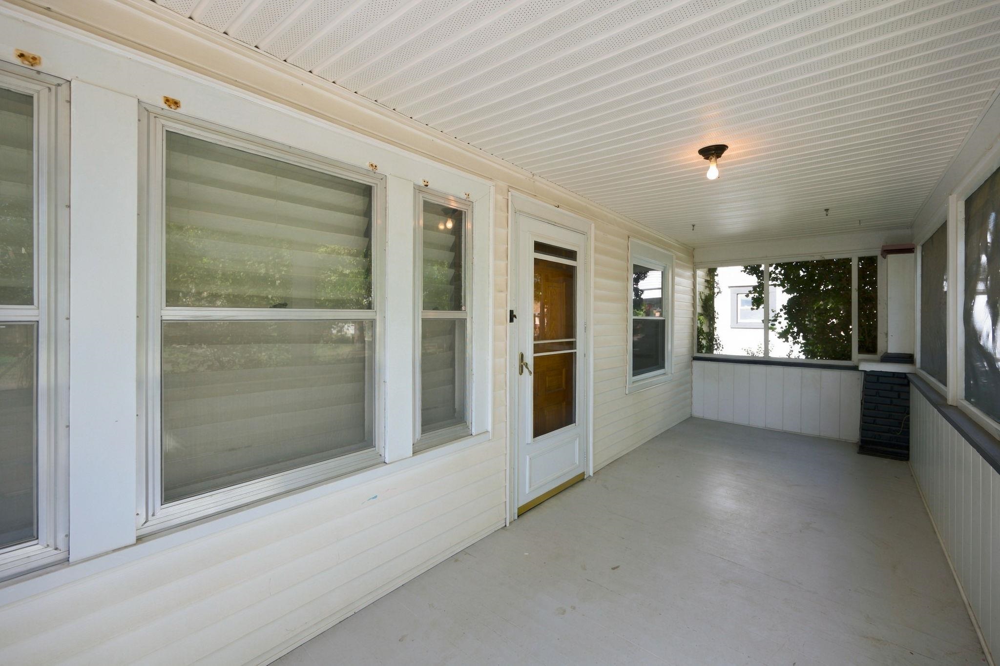 927 N Litchfield Property Photo 2