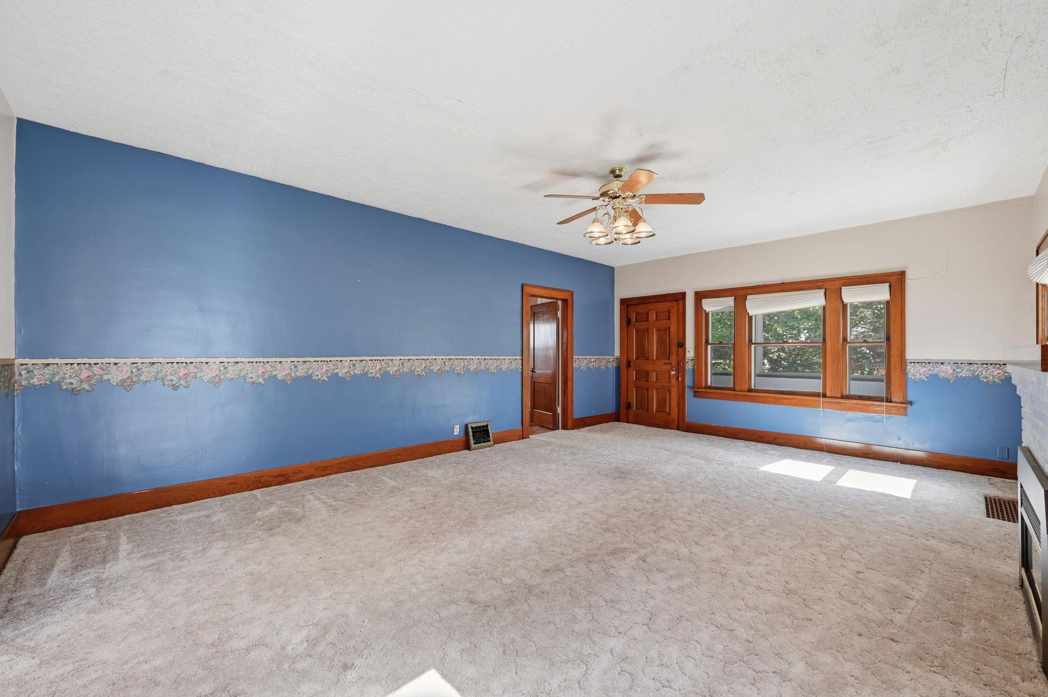 927 N Litchfield Property Photo 8