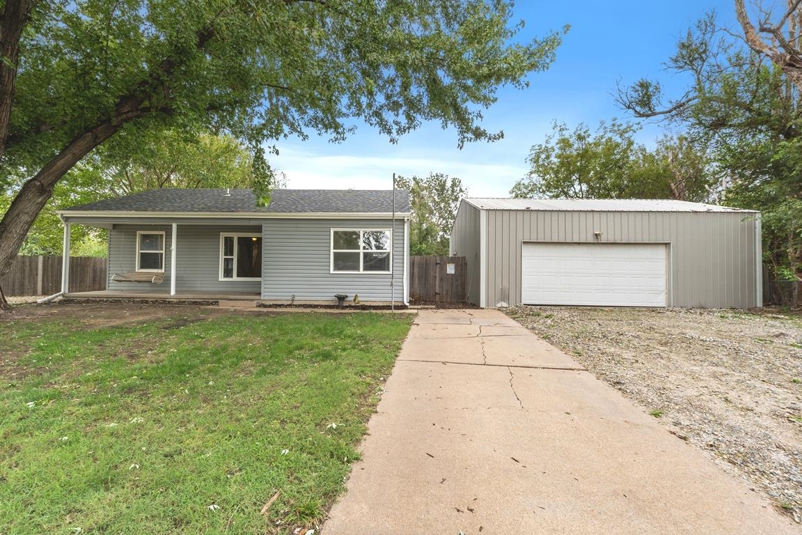 6415 S Hale Property Photo 1