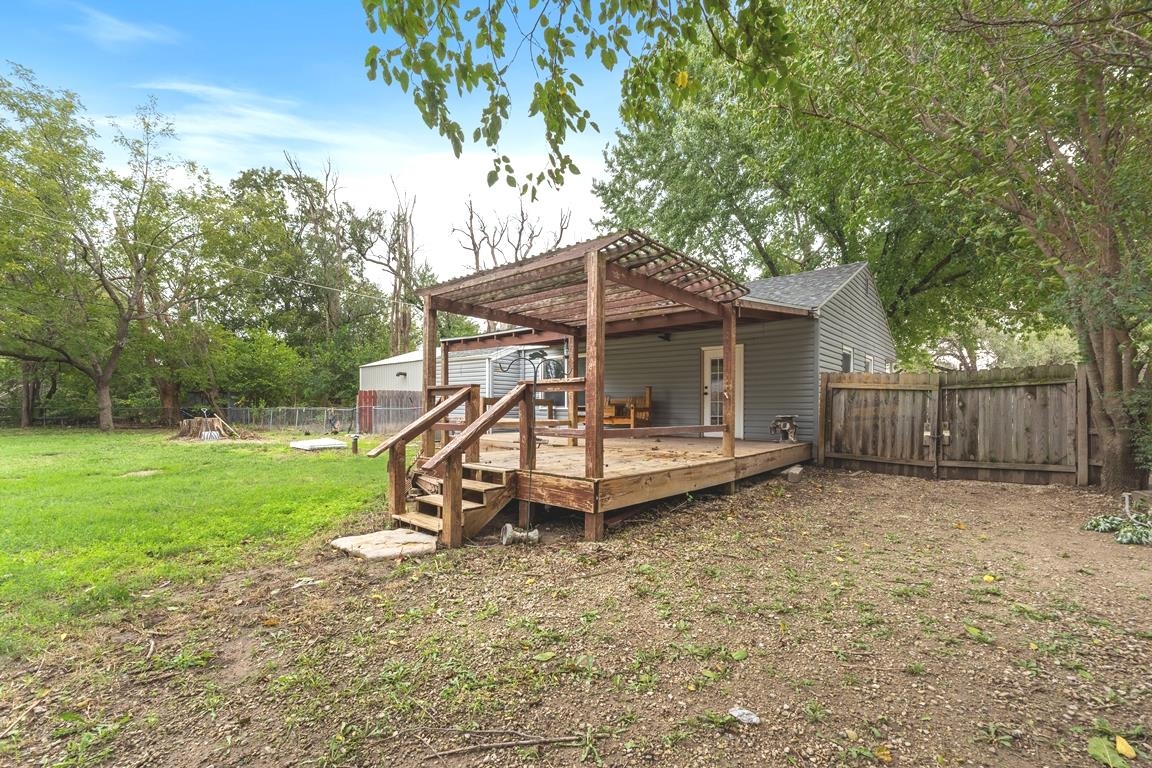 6415 S Hale Property Photo 17