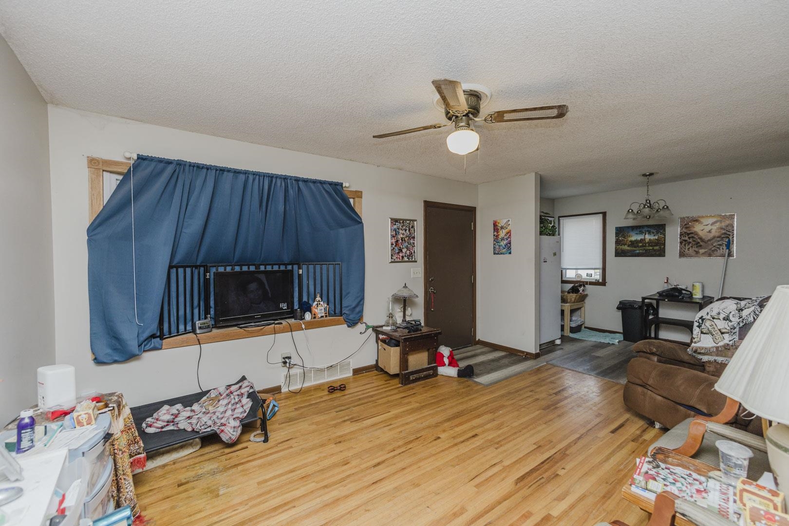106 S Ward Property Photo 6