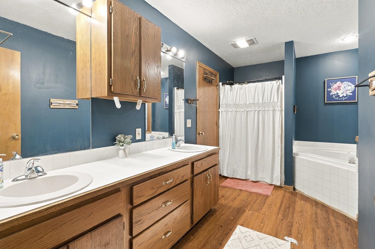 4845 E Country Club Rd. Property Photo 11