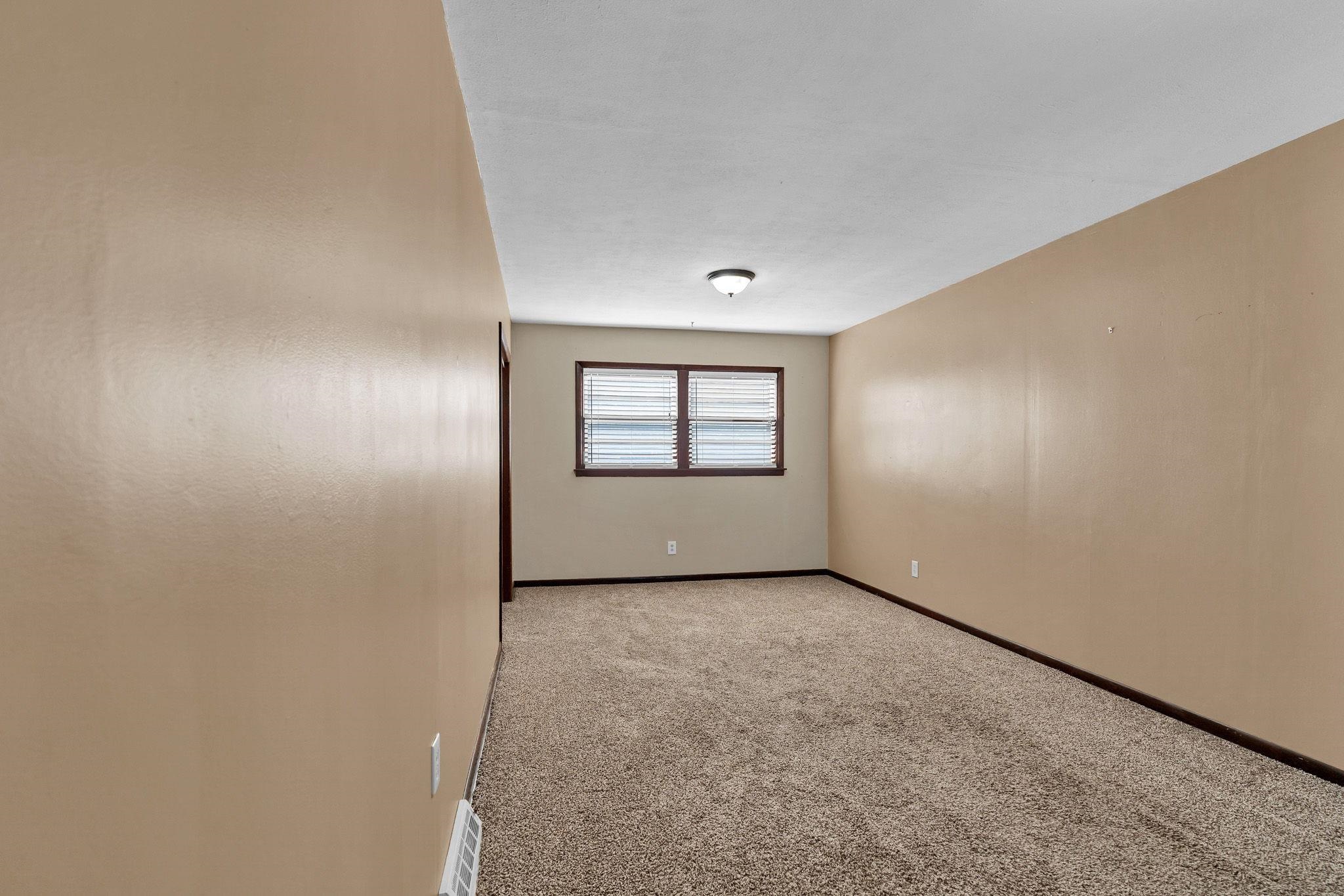1433 W Rita St Property Photo 18