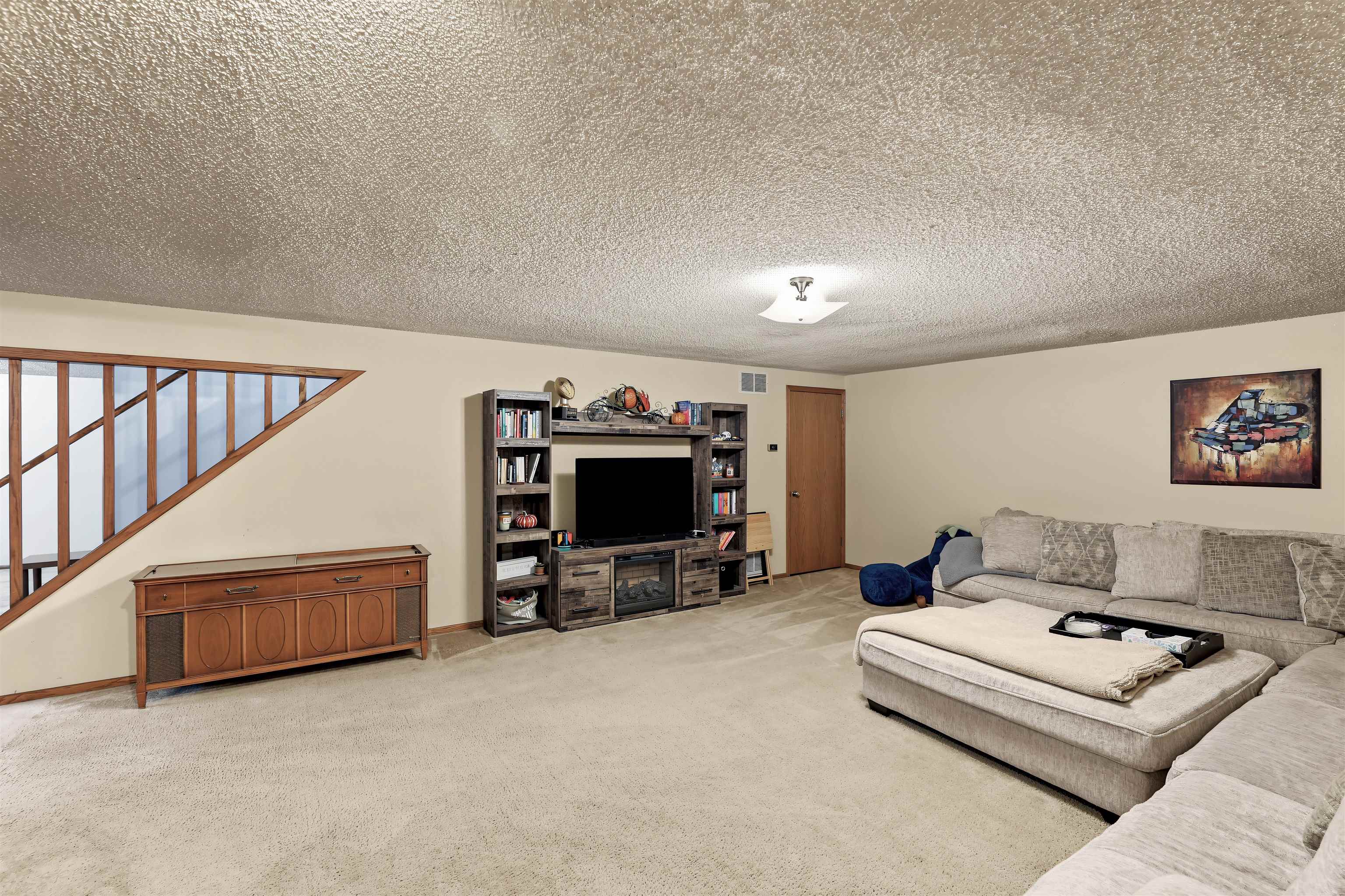 1834 N Tony Ln Property Photo 26