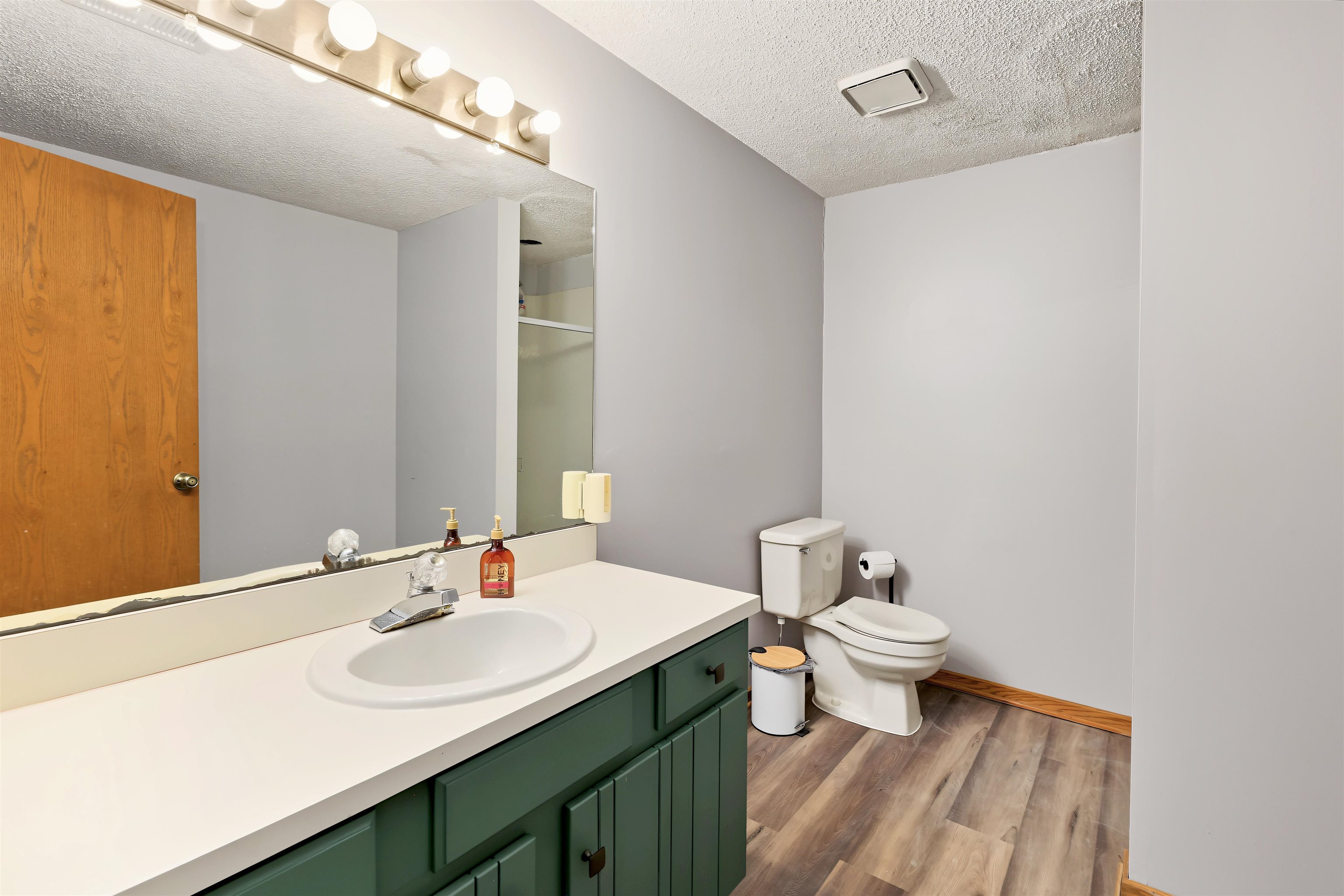1834 N Tony Ln Property Photo 27