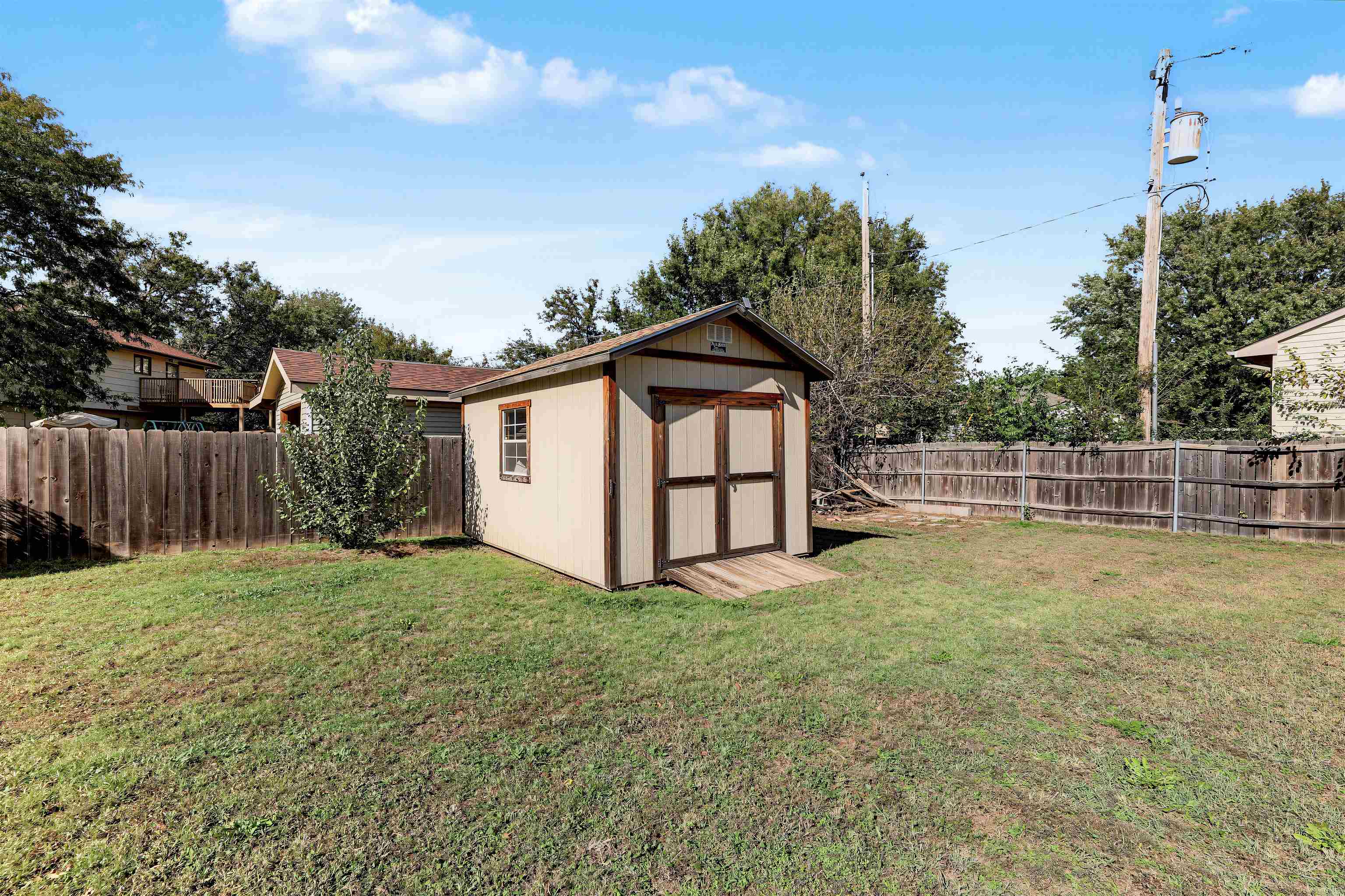 1834 N Tony Ln Property Photo 36