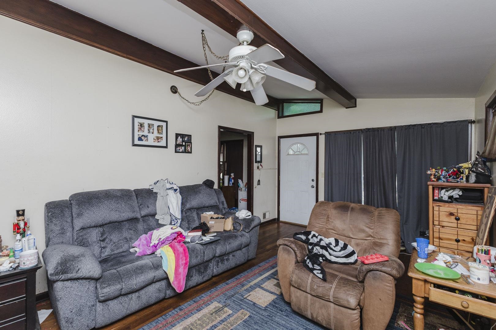 3502 S Euclid Property Photo 7