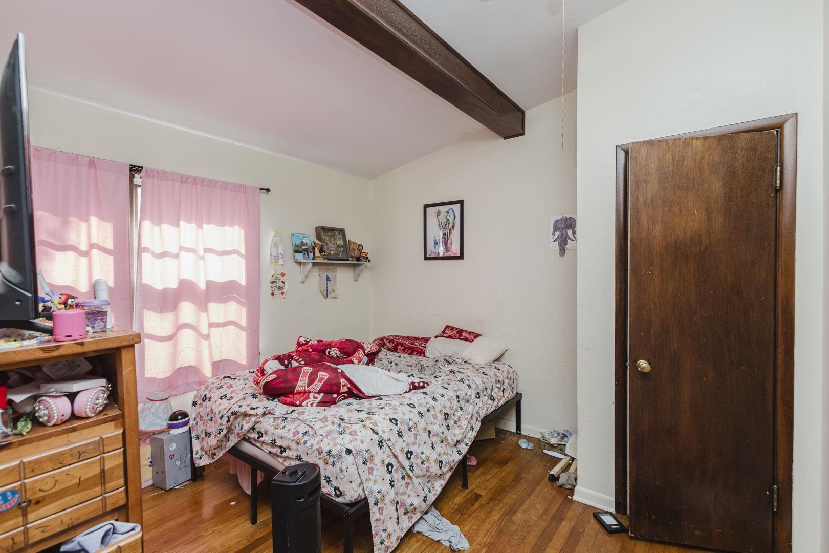 3502 S Euclid Property Photo 17