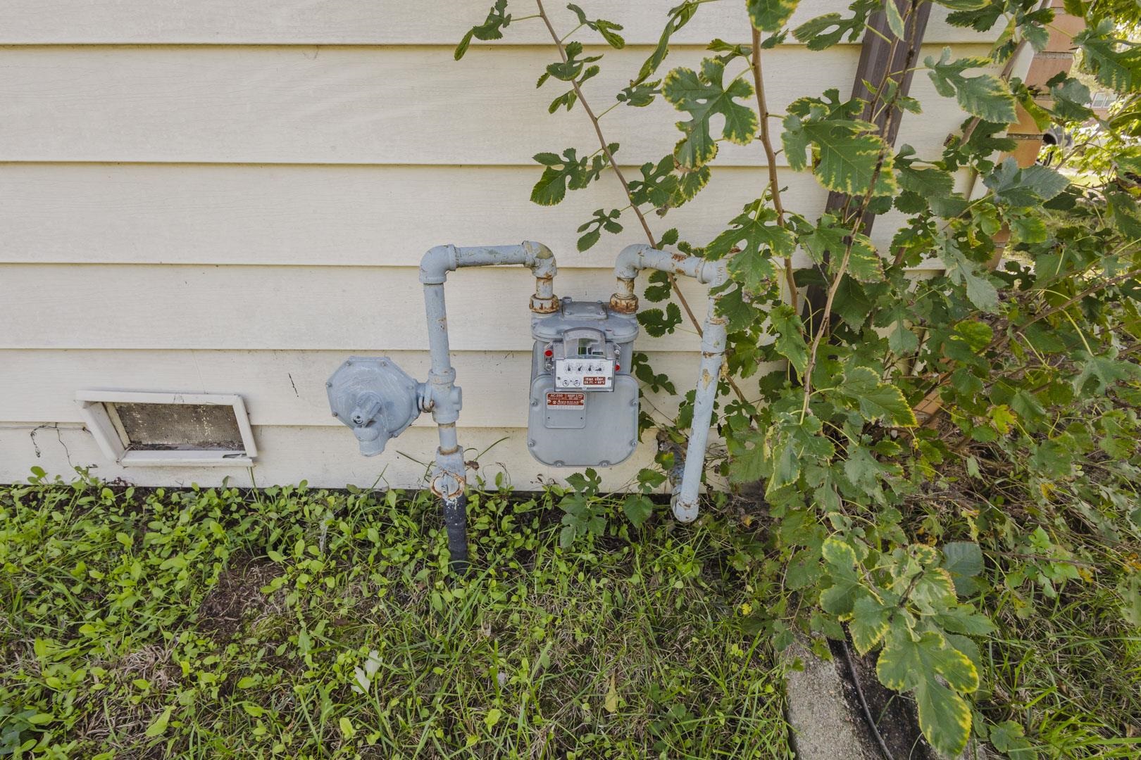 3502 S Euclid Property Photo 35
