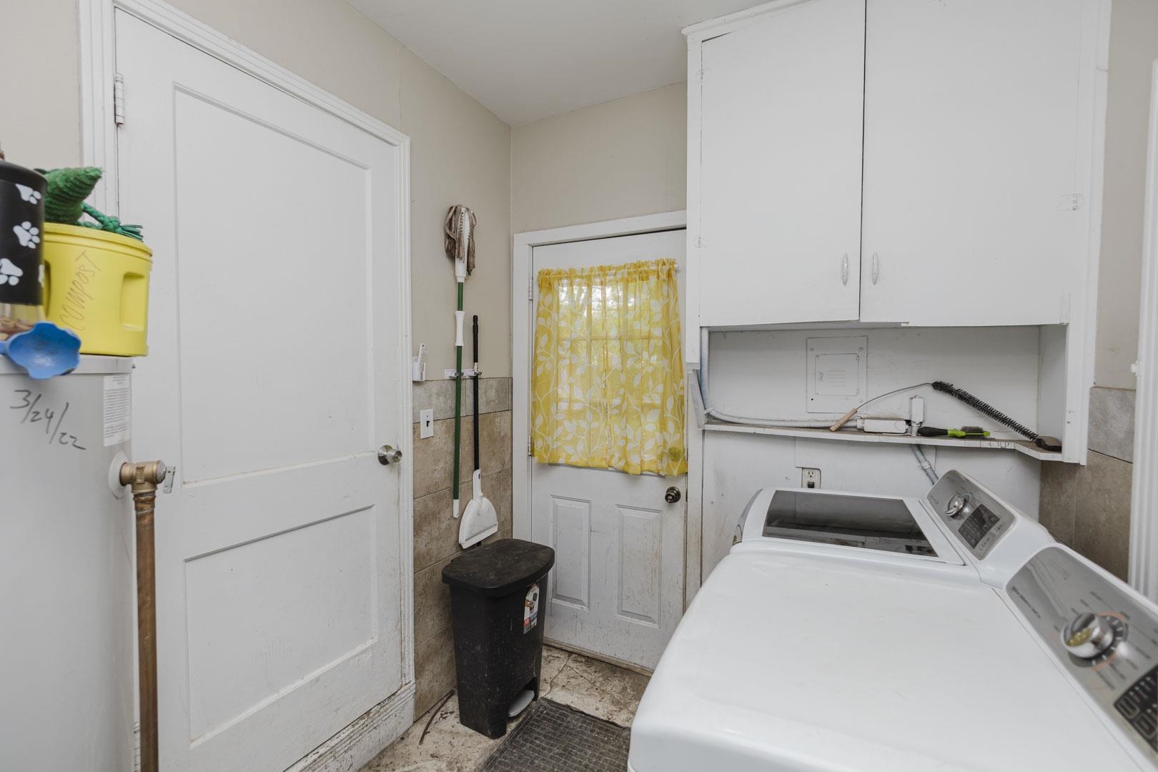 1821 S Ridgewood Property Photo 11