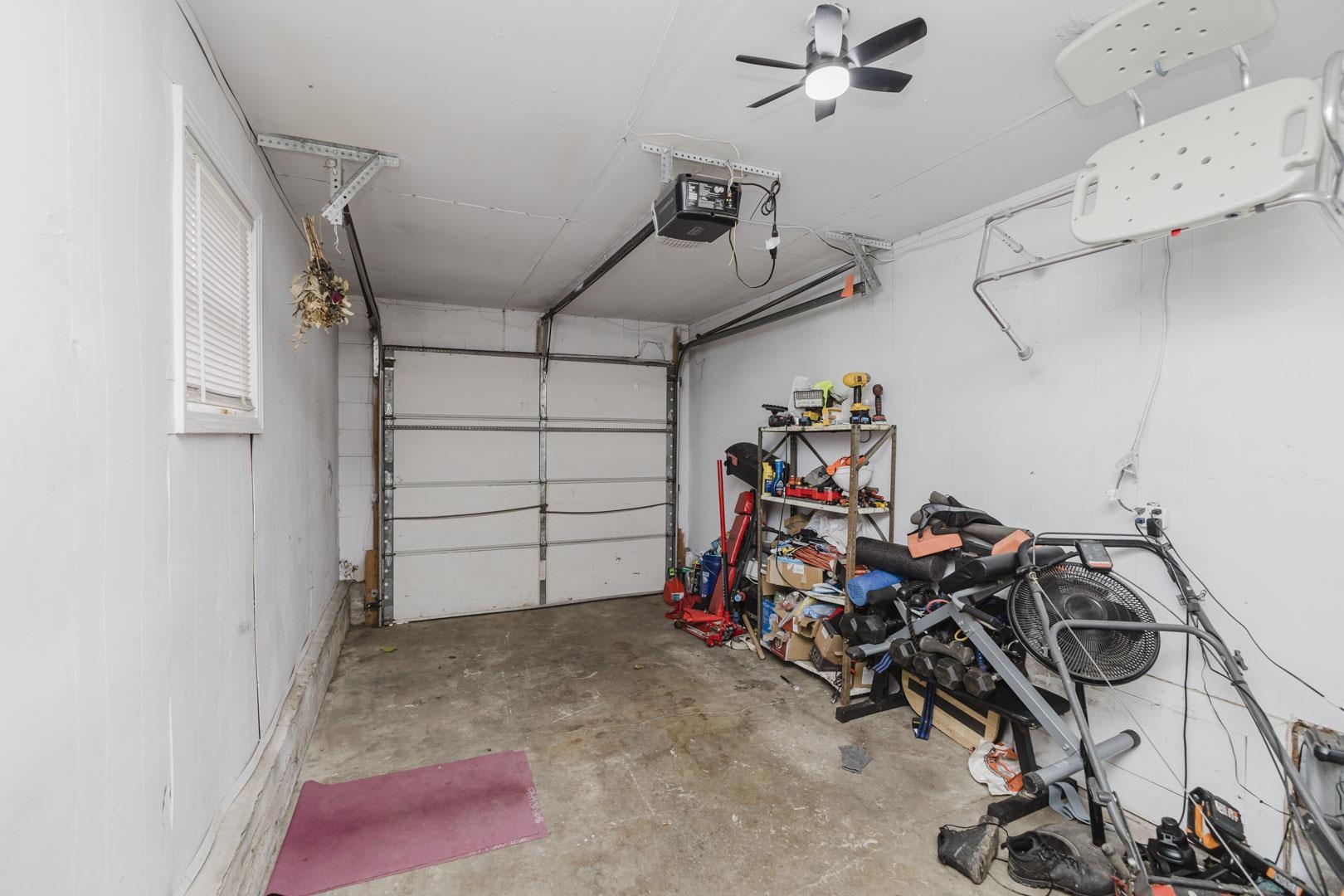 1821 S Ridgewood Property Photo 19