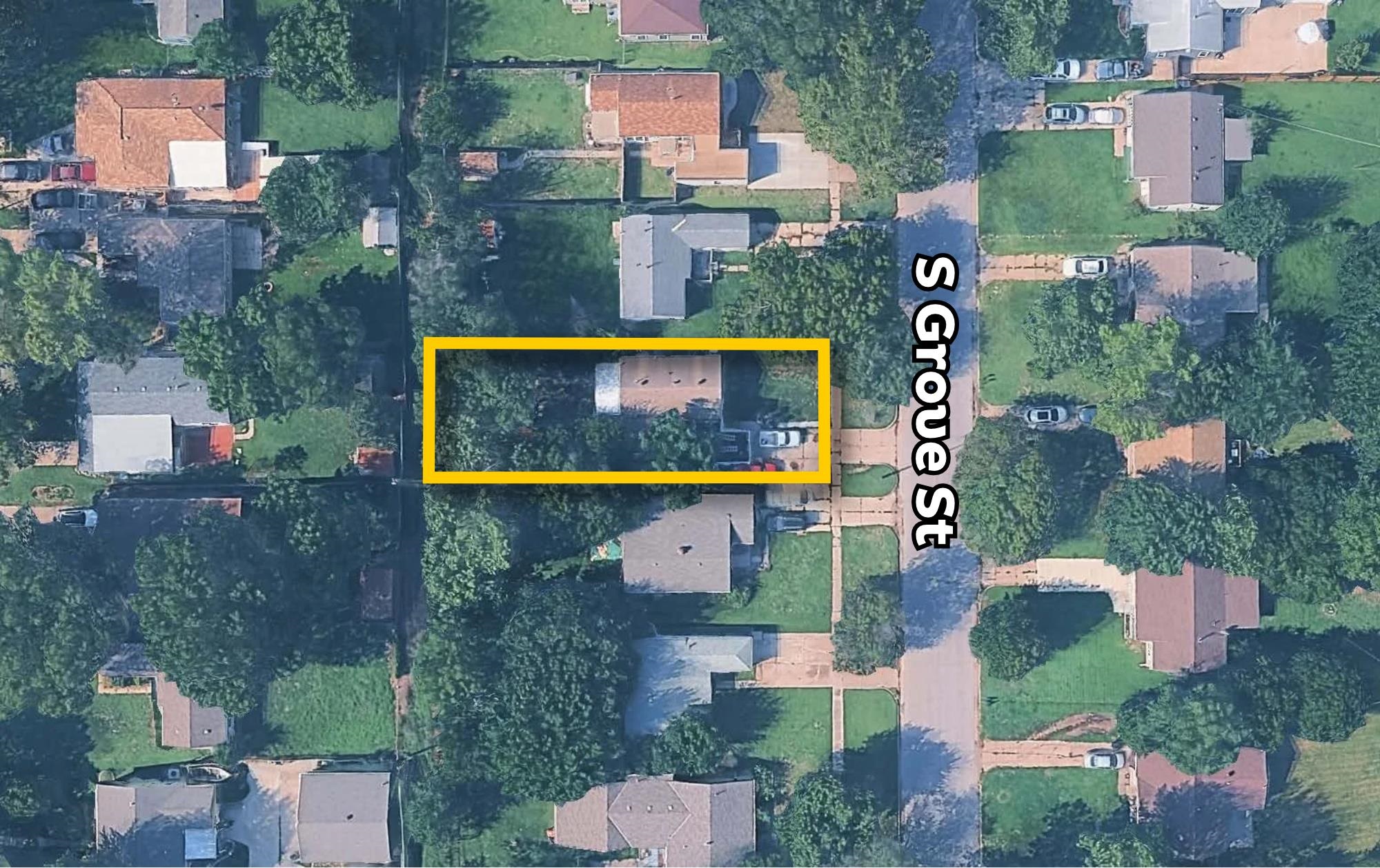 2261 S Grove Property Photo 13