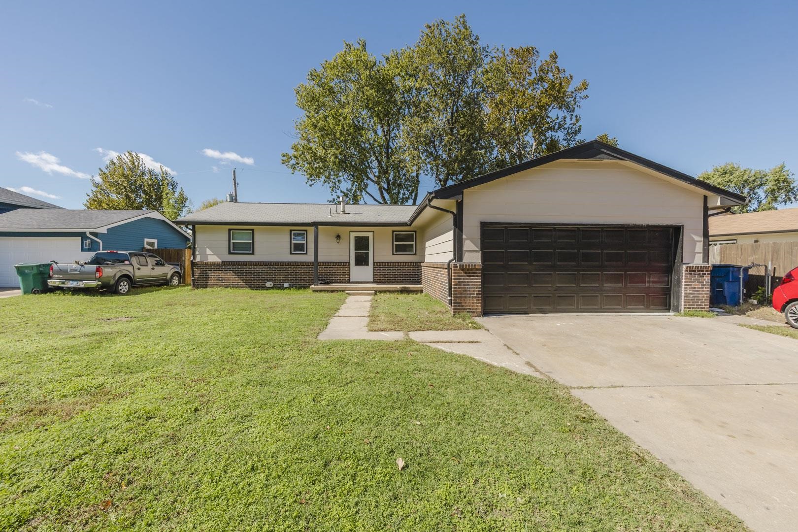 3409 S Knight Property Photo 1