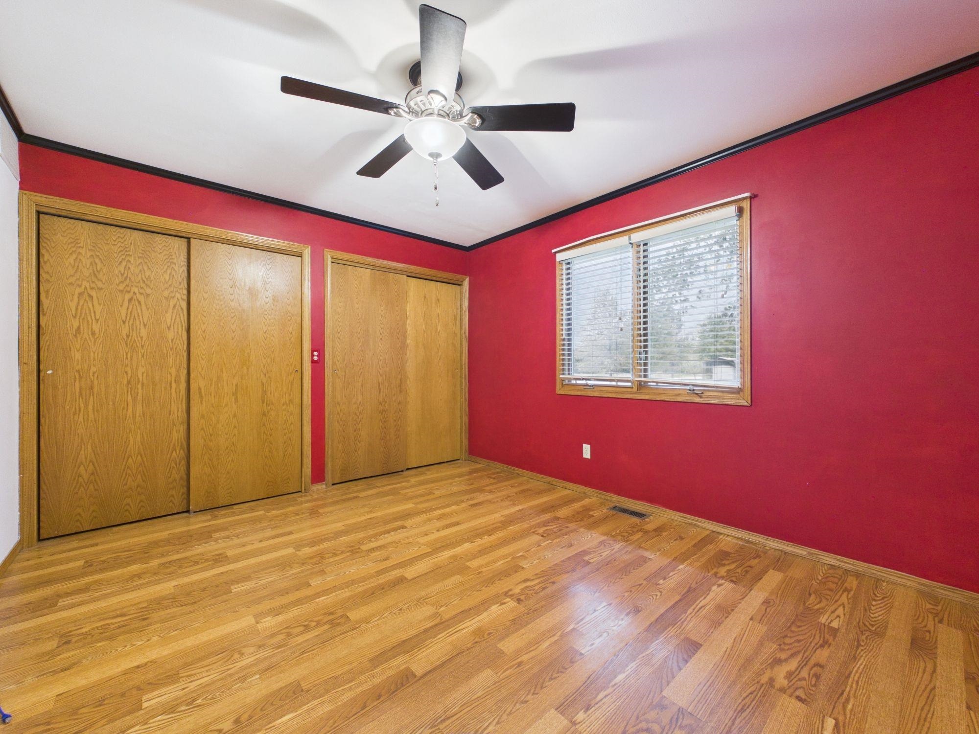 6163 N Saint Paul St Property Photo 13