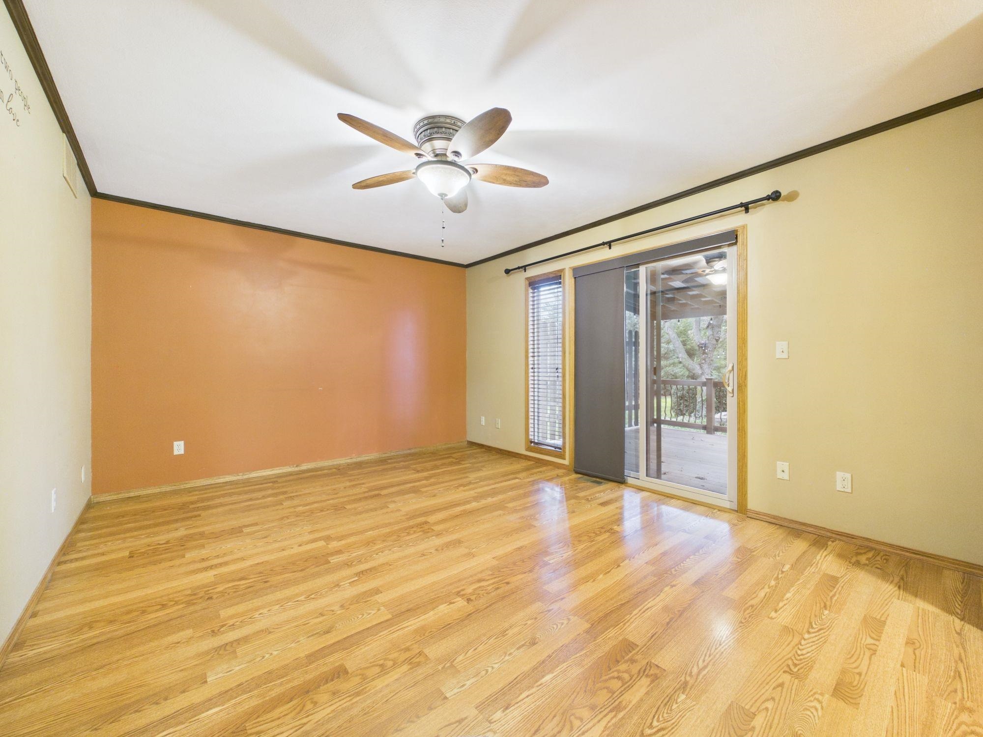 6163 N Saint Paul St Property Photo 15