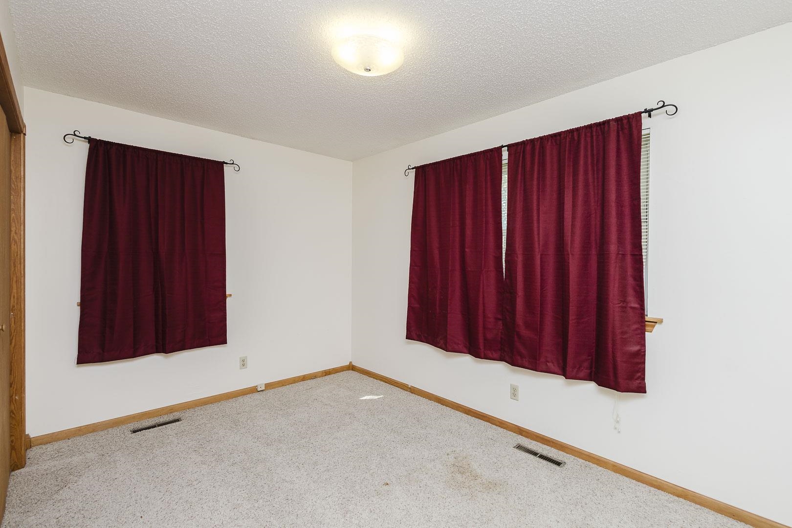 3526 S Leonine Property Photo 11