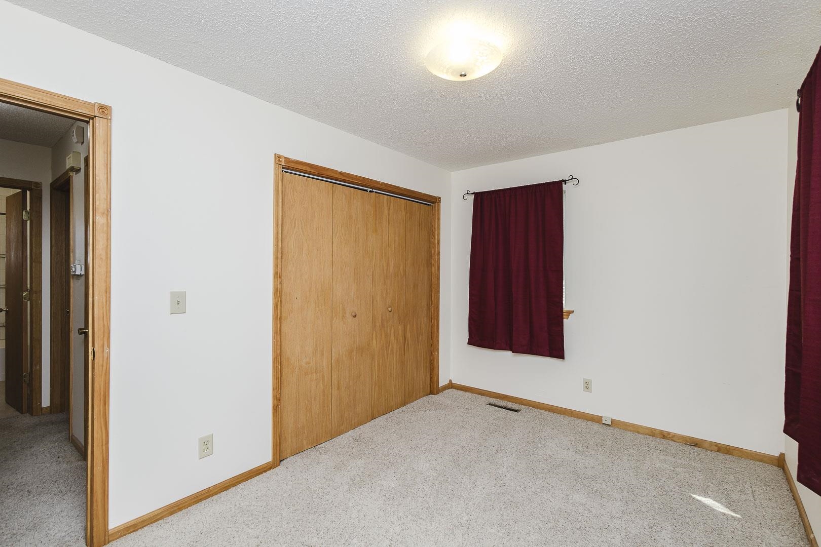 3526 S Leonine Property Photo 12